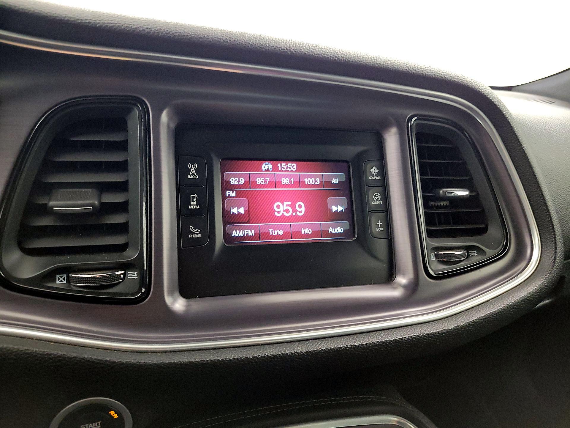 Thumbnail: 2016 Dodge Challenger - 14