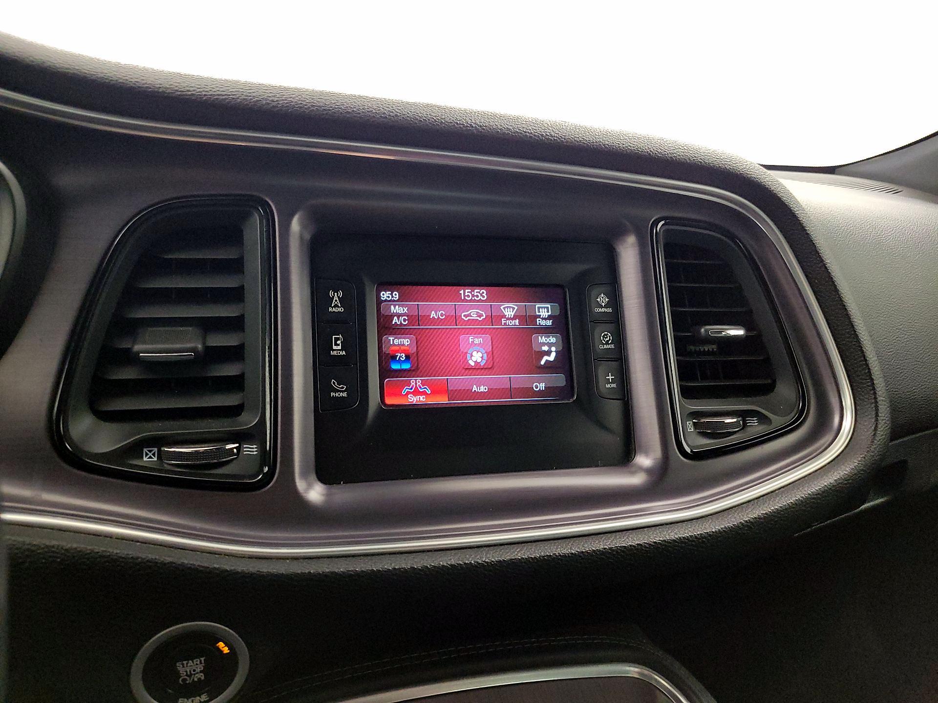 Thumbnail: 2016 Dodge Challenger - 15