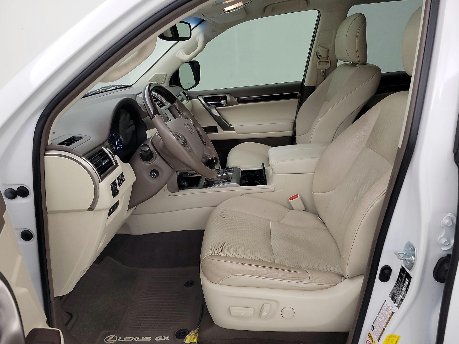 Thumbnail: 2019 Lexus GX - 11