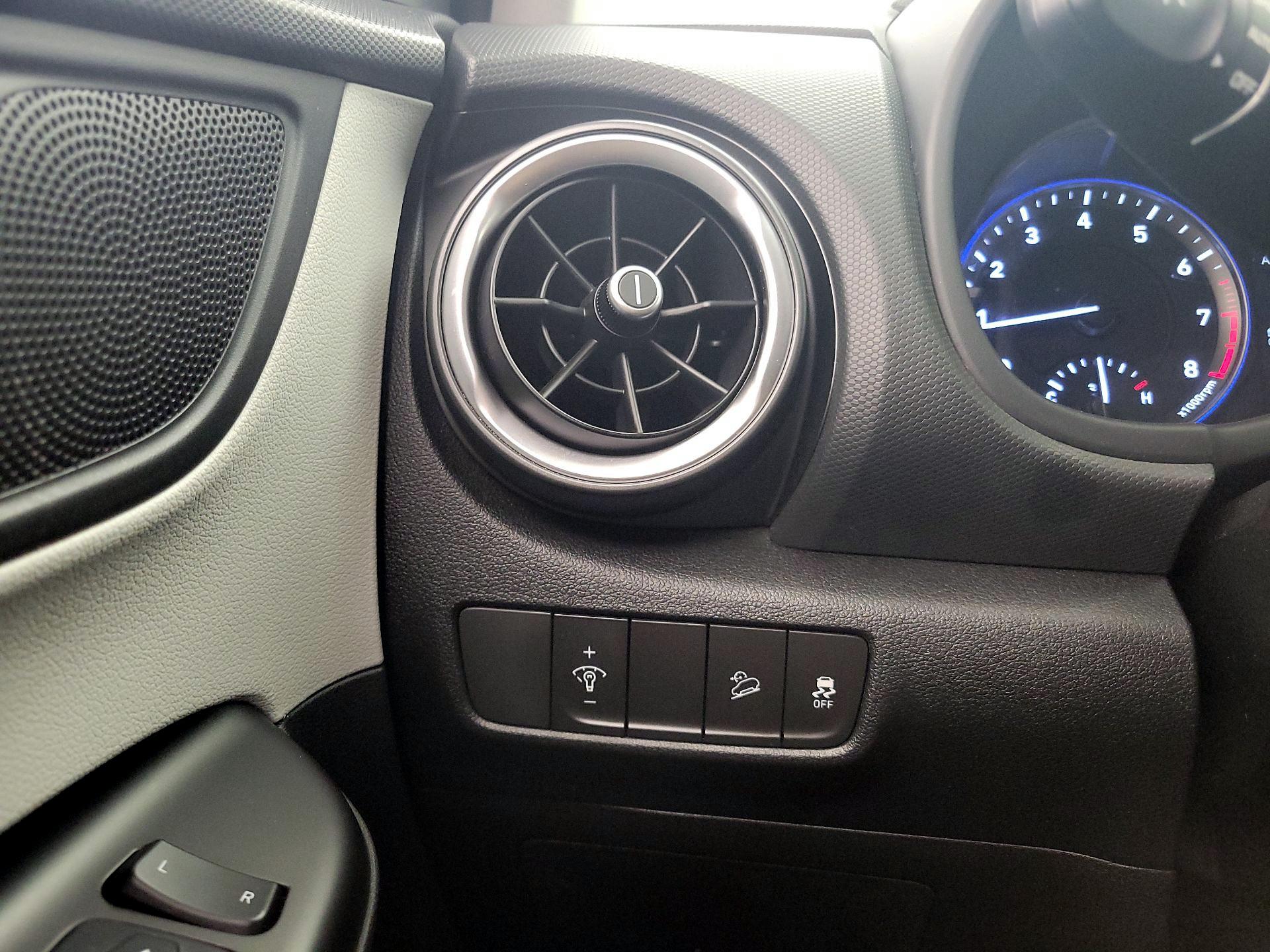 Thumbnail: 2023 Hyundai Kona - 13