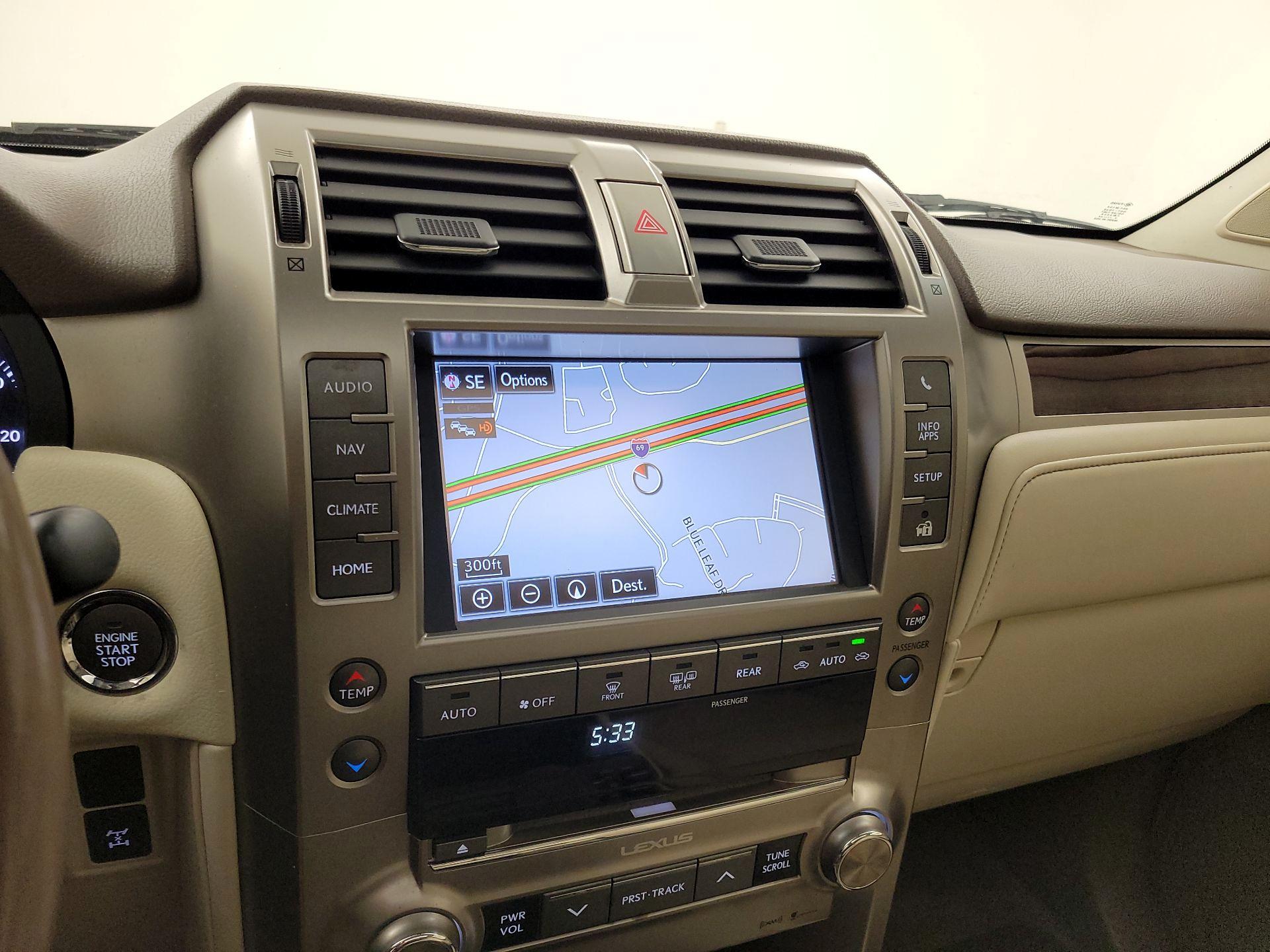 Thumbnail: 2016 Lexus GX - 14