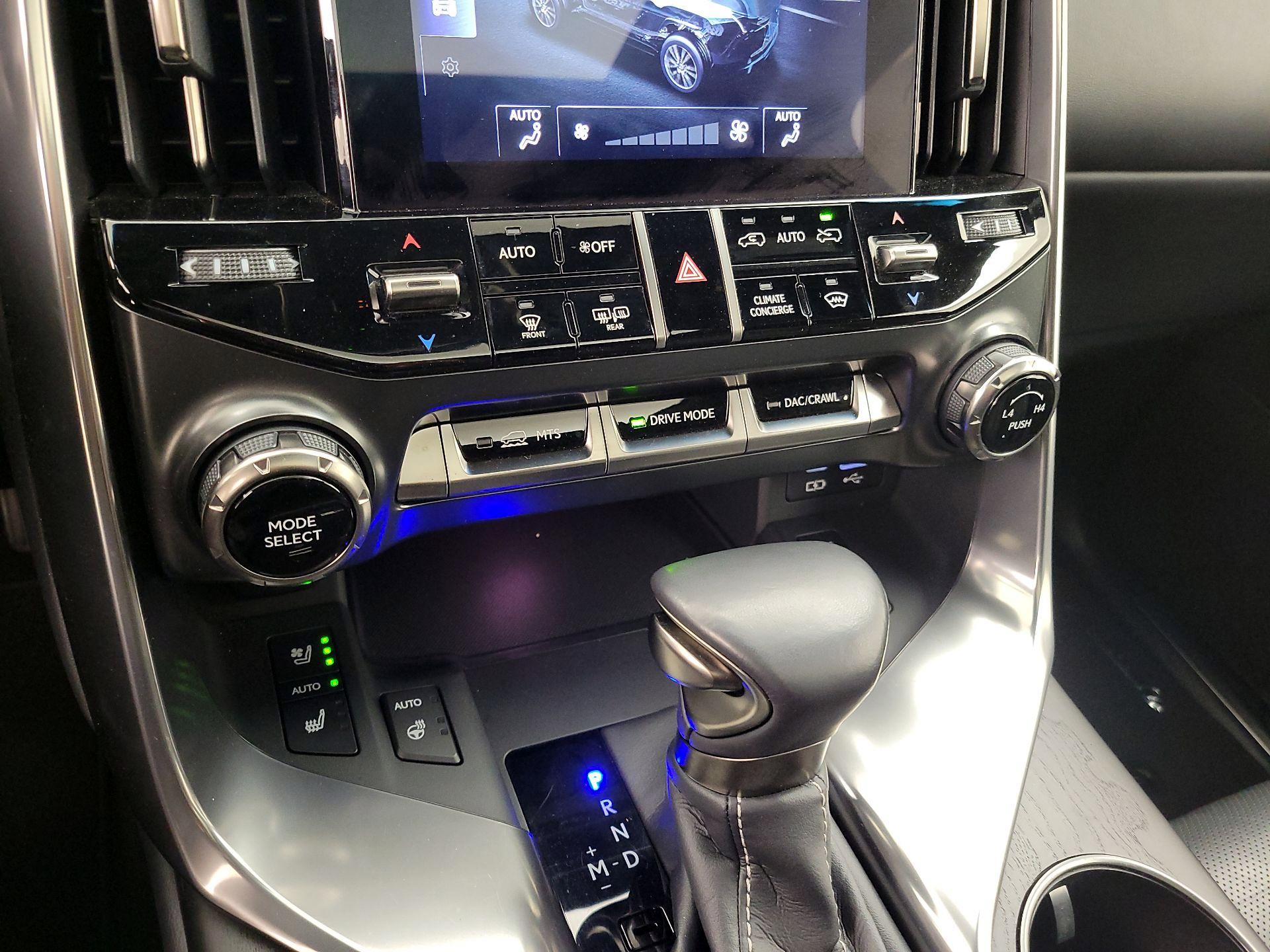 Thumbnail: 2024 Lexus LX - 17