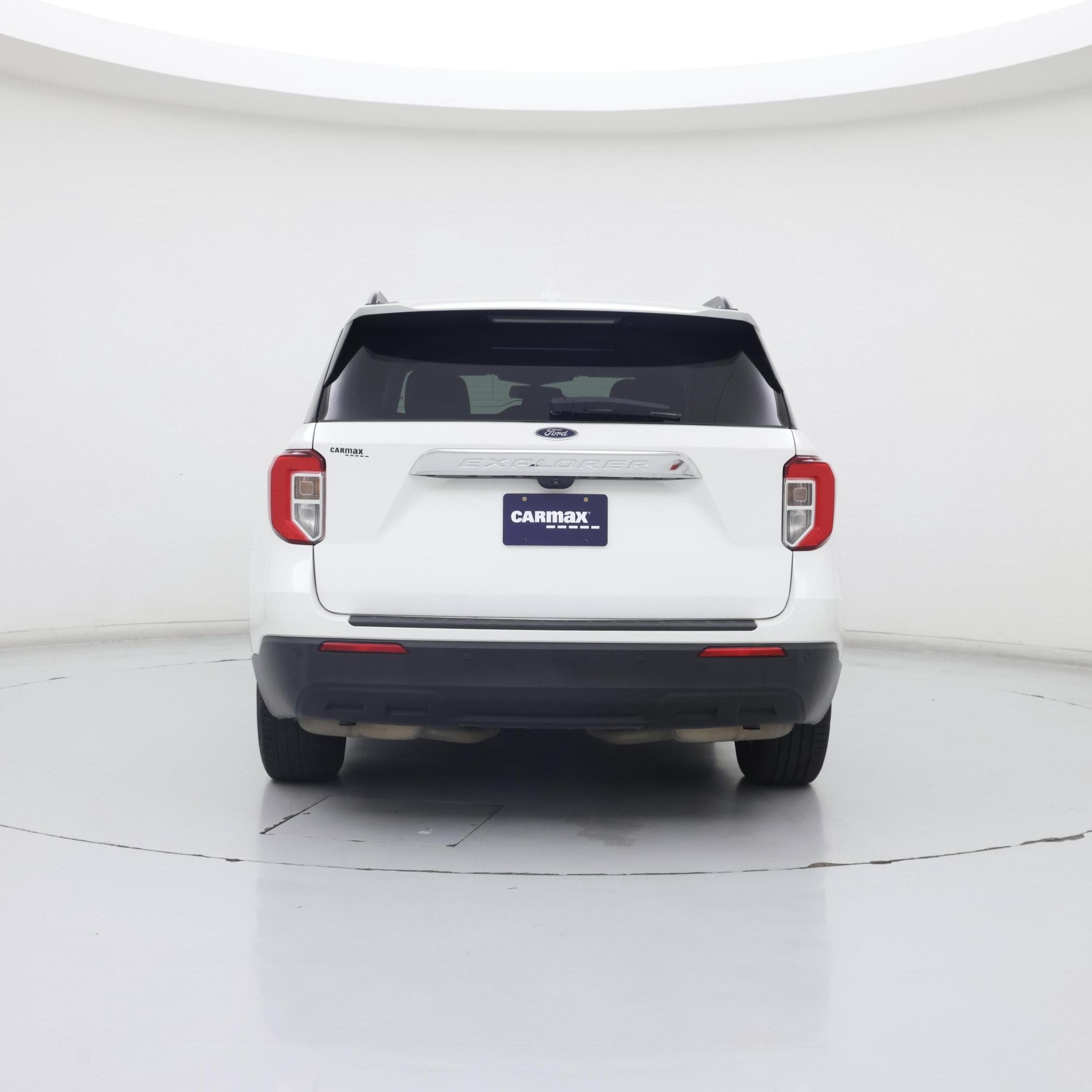 Thumbnail: 2022 Ford Explorer - 6