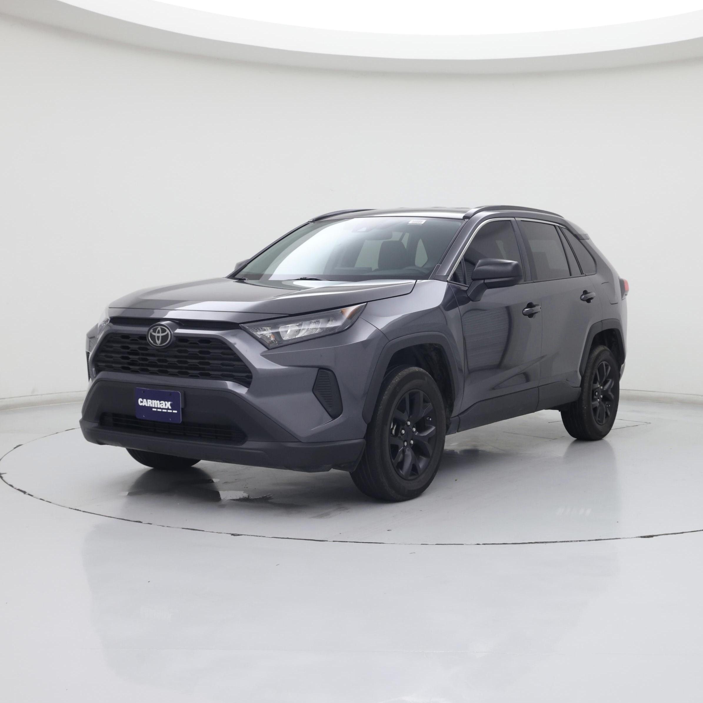 Thumbnail: 2021 Toyota RAV4 - 4