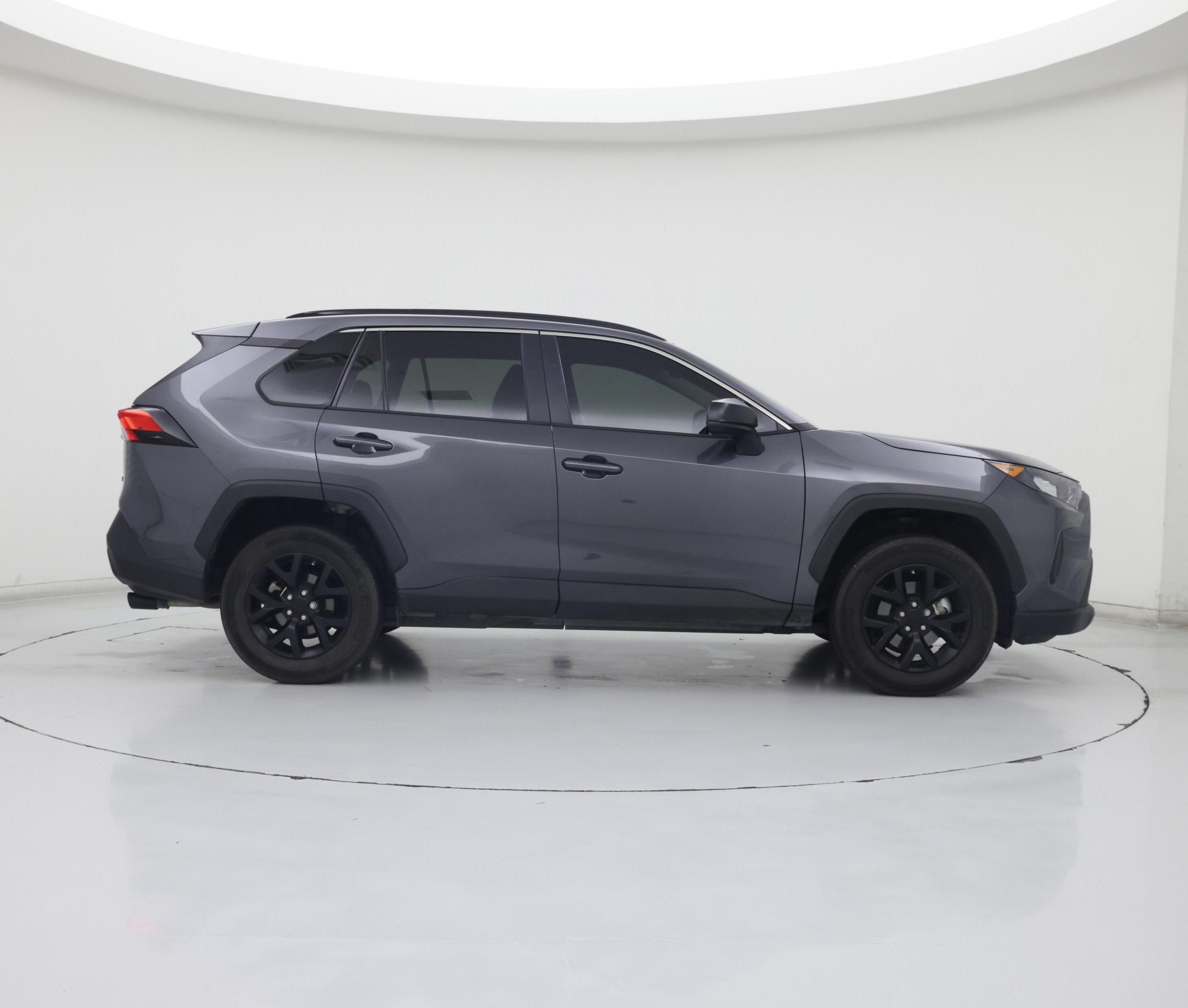Thumbnail: 2021 Toyota RAV4 - 7