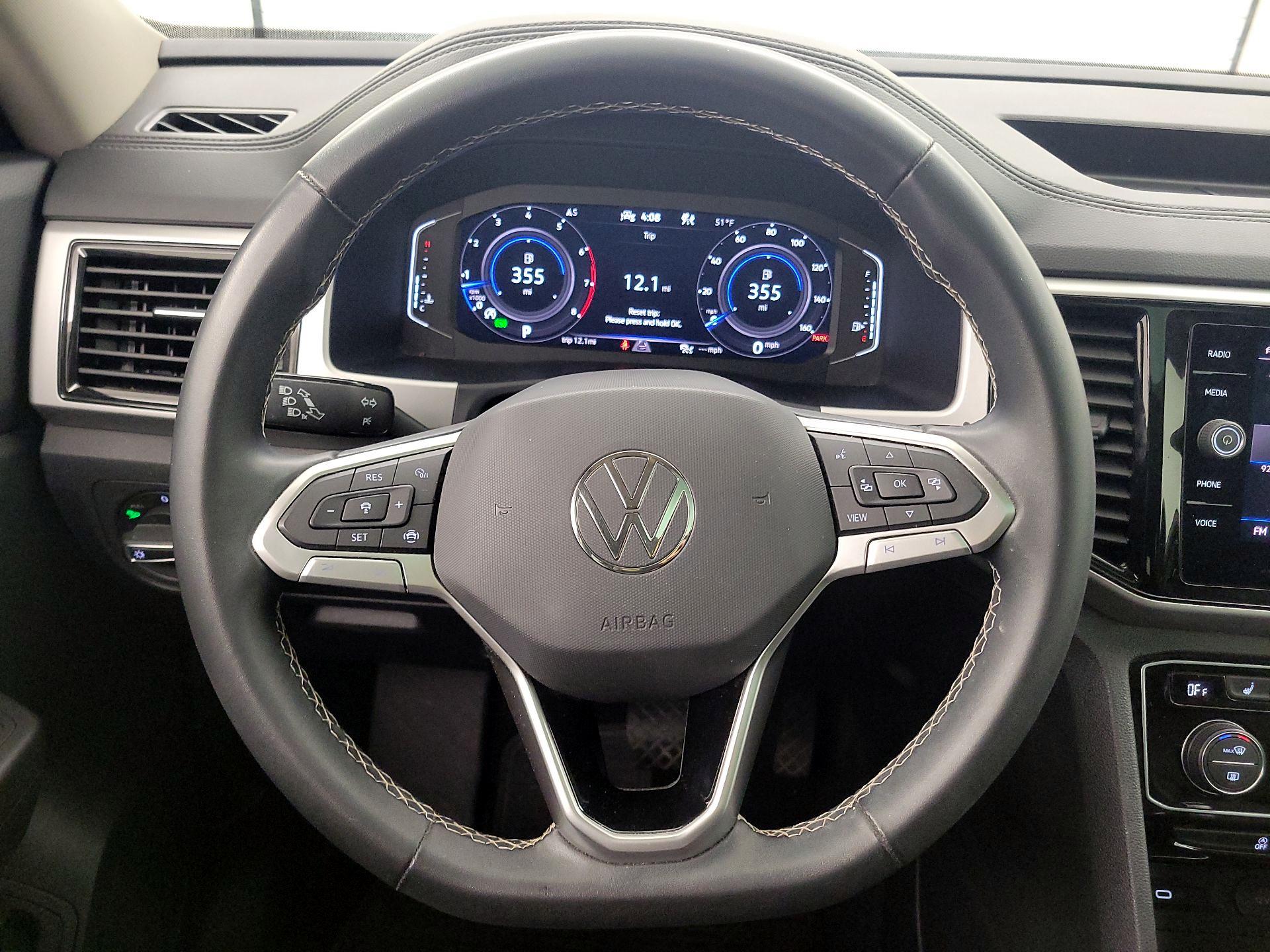 Thumbnail: 2022 Volkswagen Atlas - 10