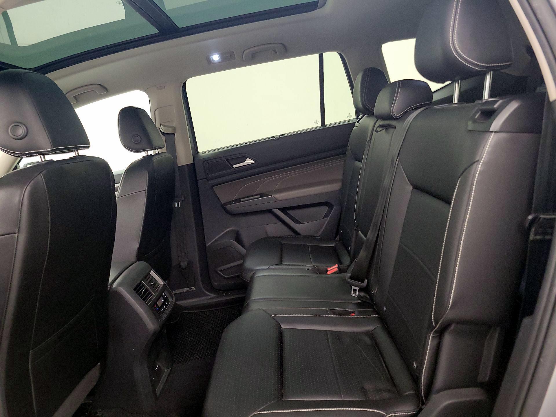 Thumbnail: 2022 Volkswagen Atlas - 20