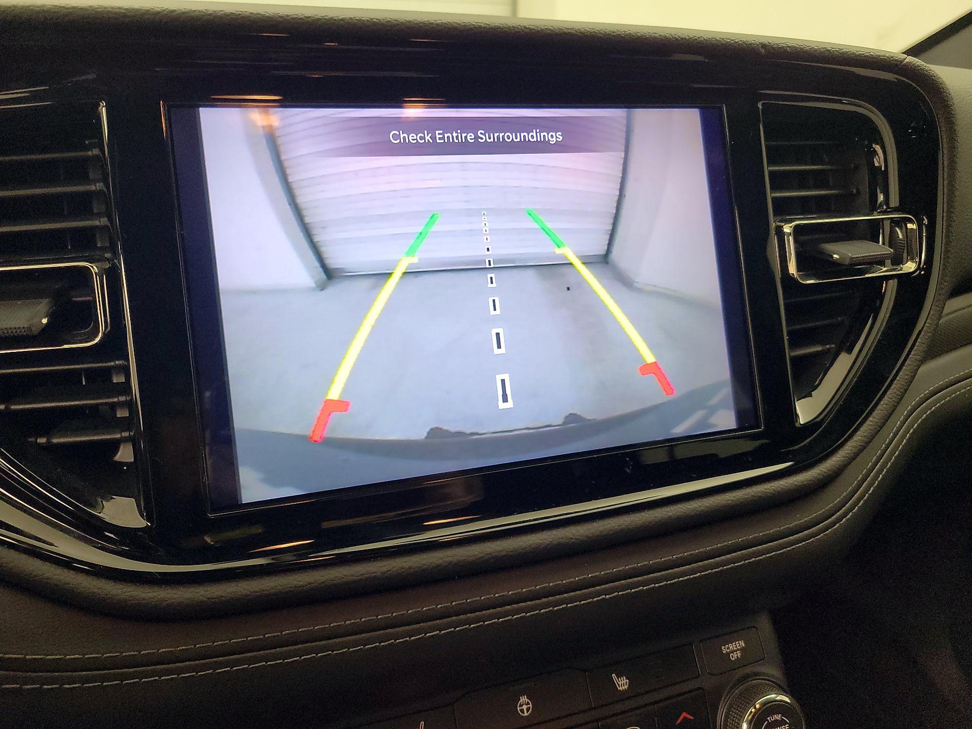 Thumbnail: 2021 Dodge Durango - 15