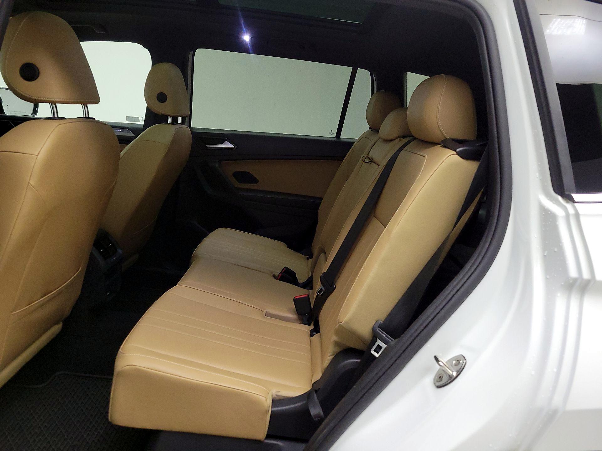 Thumbnail: 2022 Volkswagen Tiguan - 20