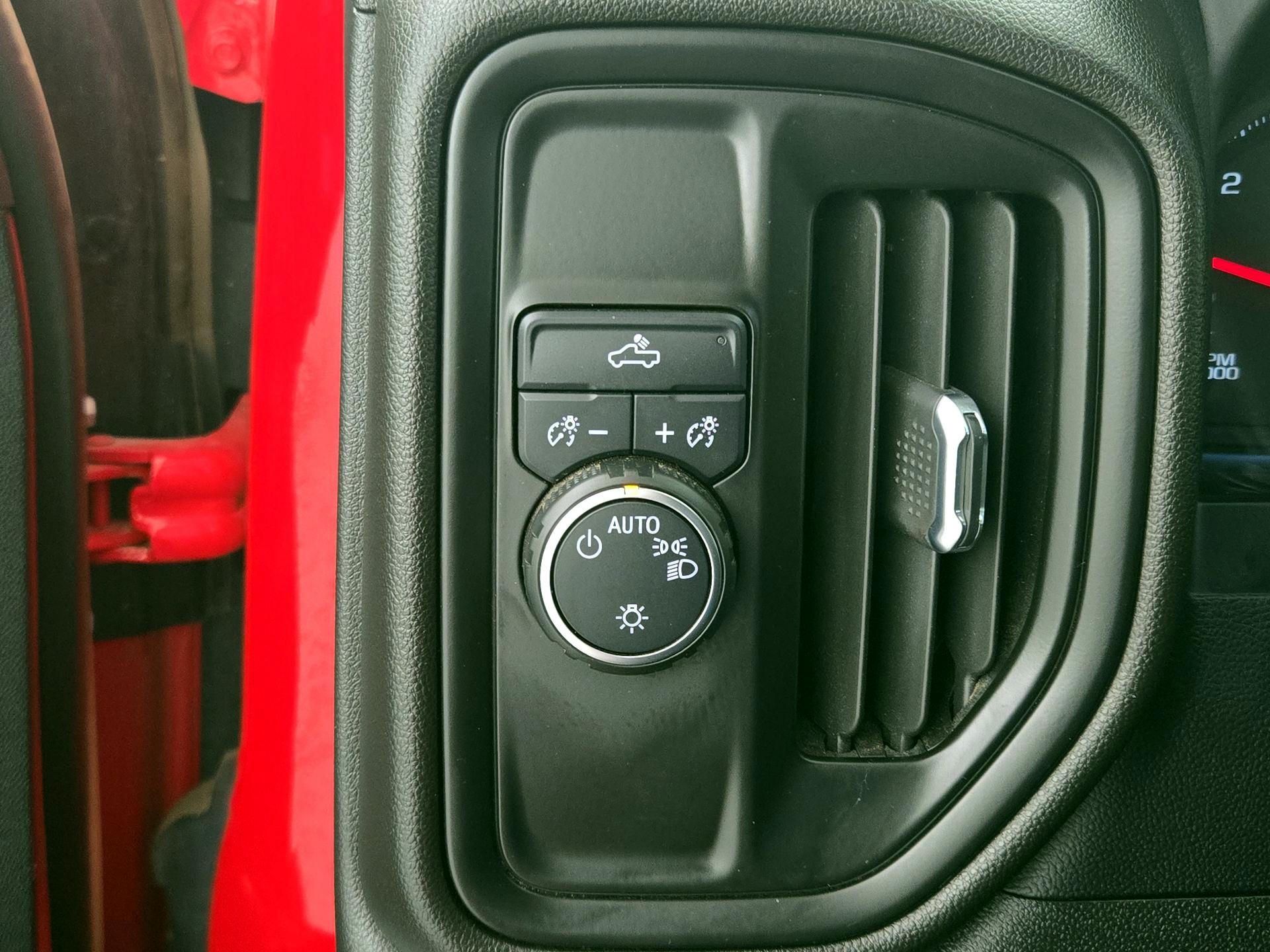 Thumbnail: 2022 Chevrolet Silverado 1500 - 13
