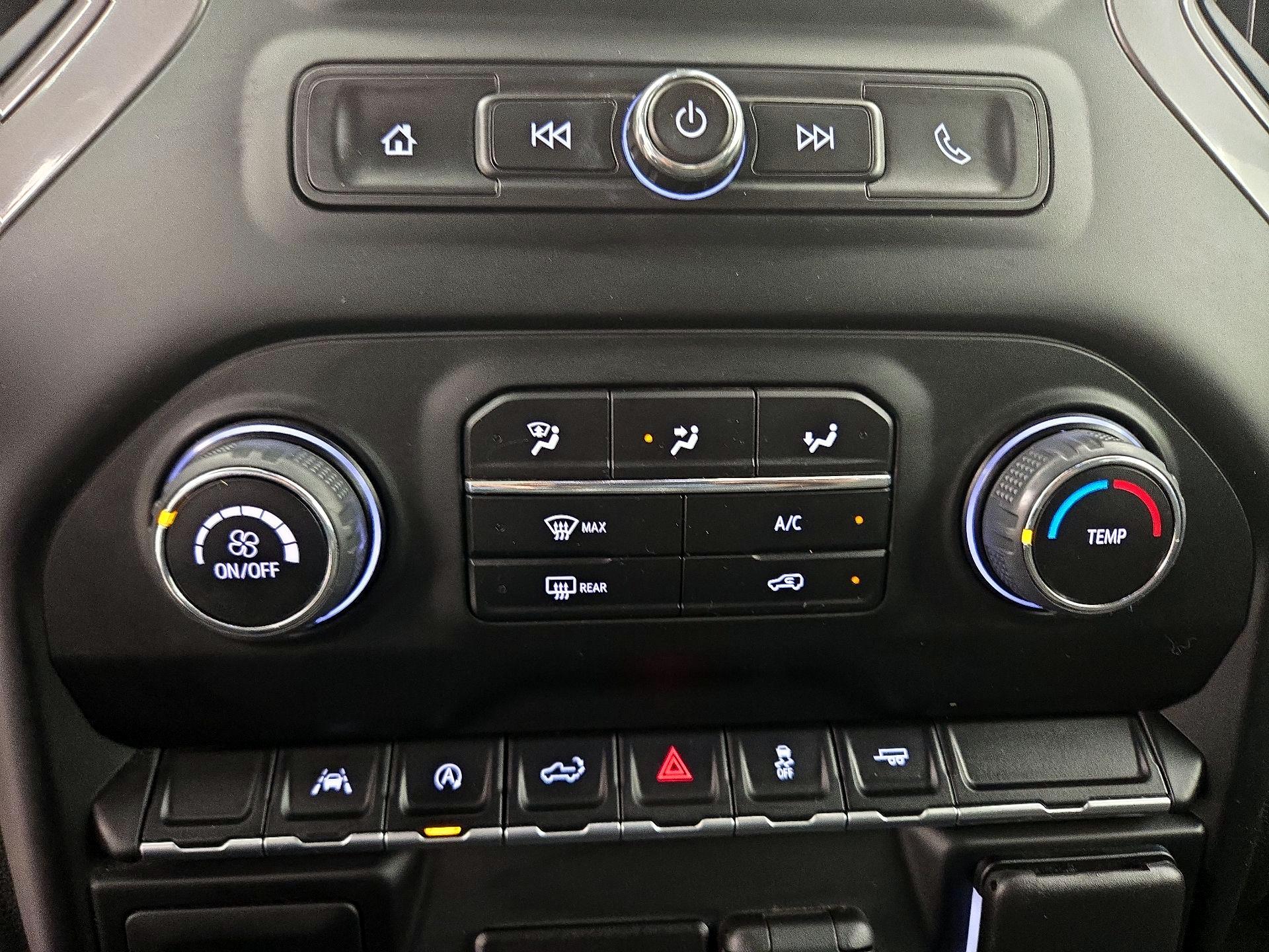 Thumbnail: 2022 Chevrolet Silverado 1500 - 16