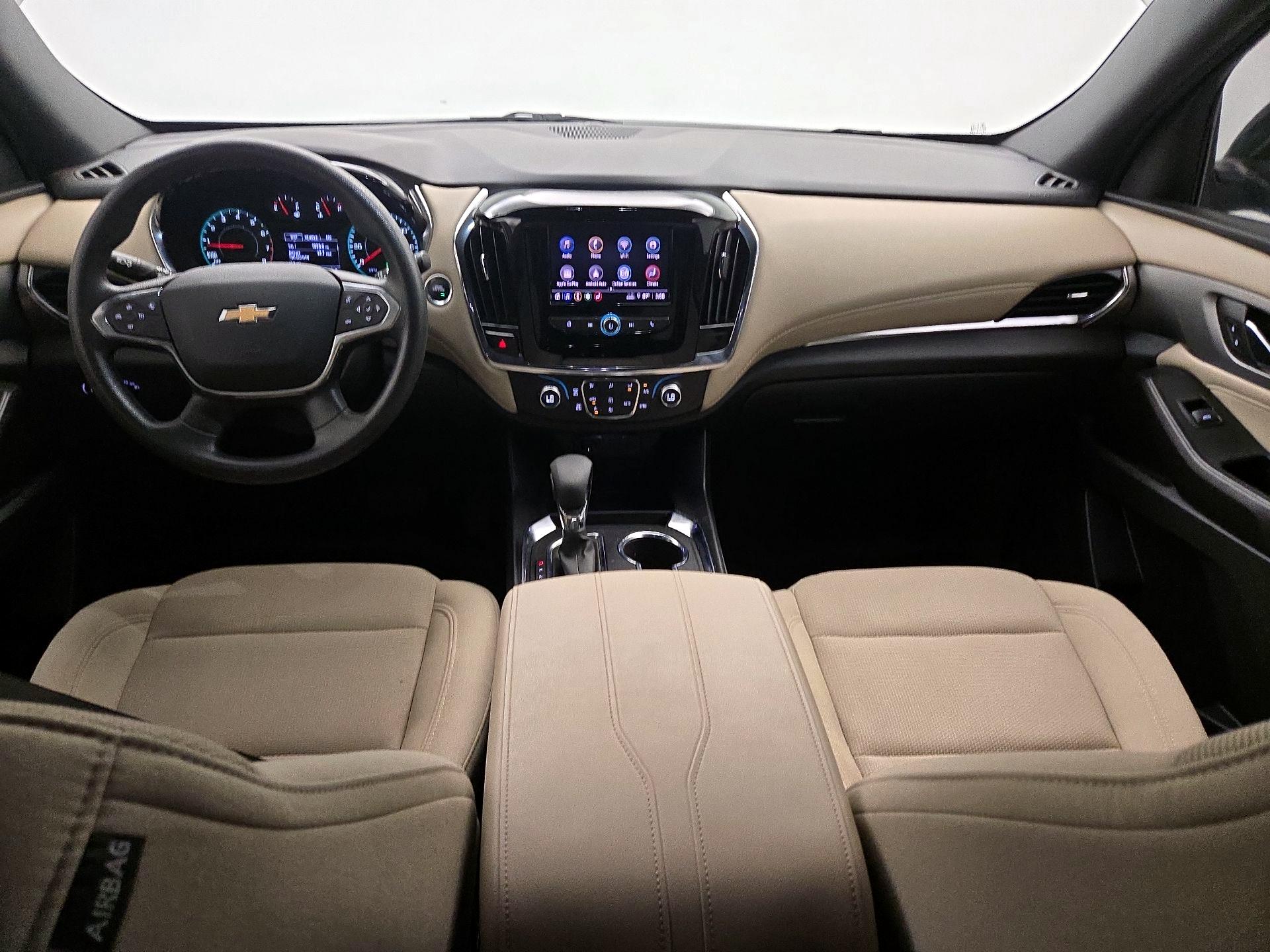 Thumbnail: 2023 Chevrolet Traverse - 9