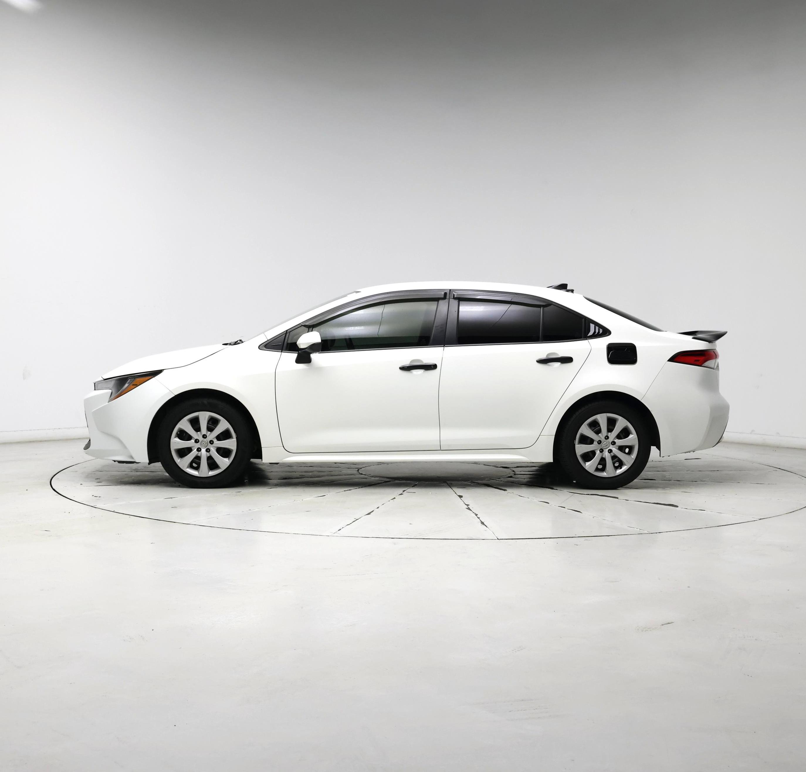 Thumbnail: 2022 Toyota Corolla - 3