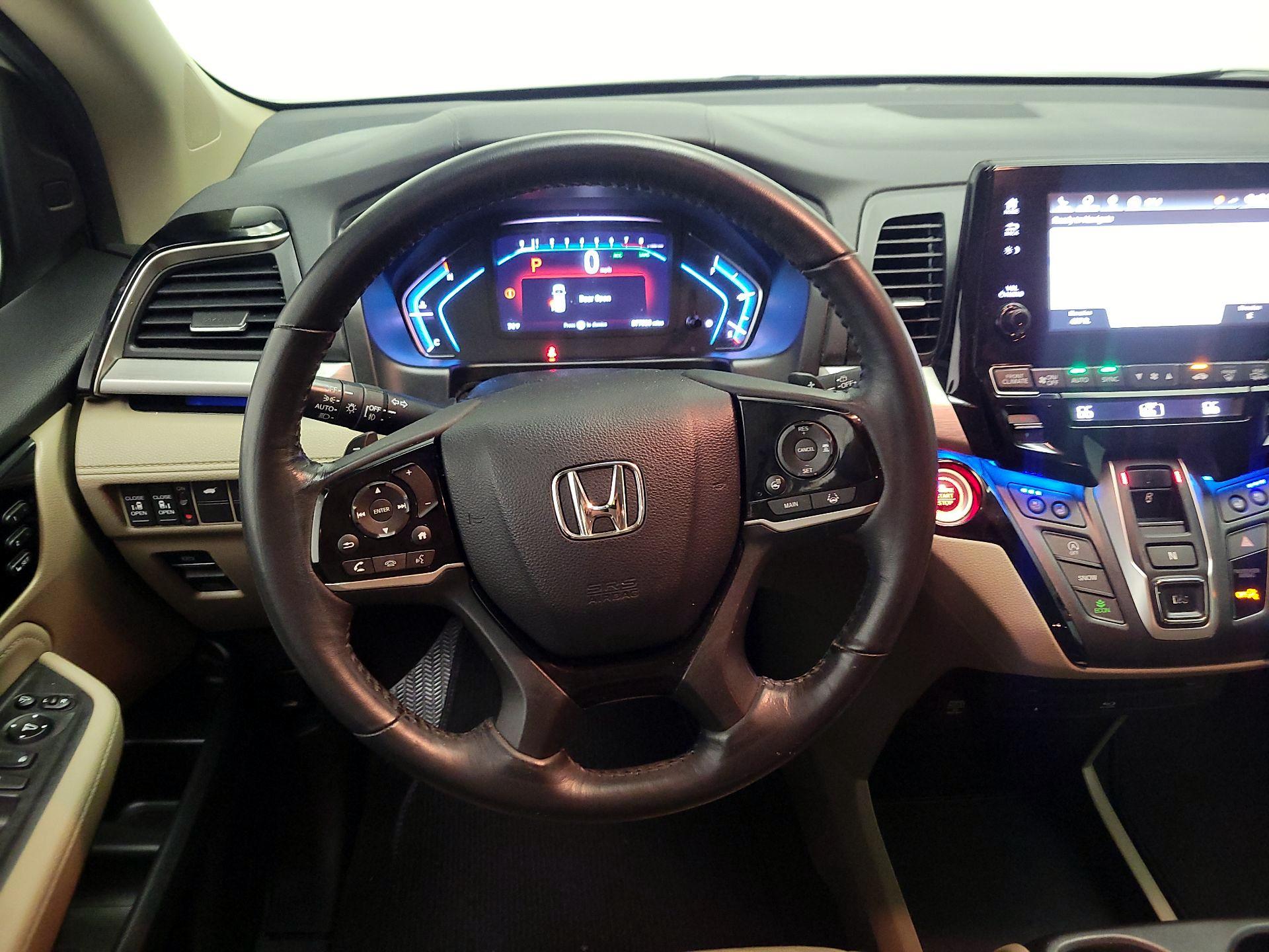 Thumbnail: 2019 Honda Odyssey - 10