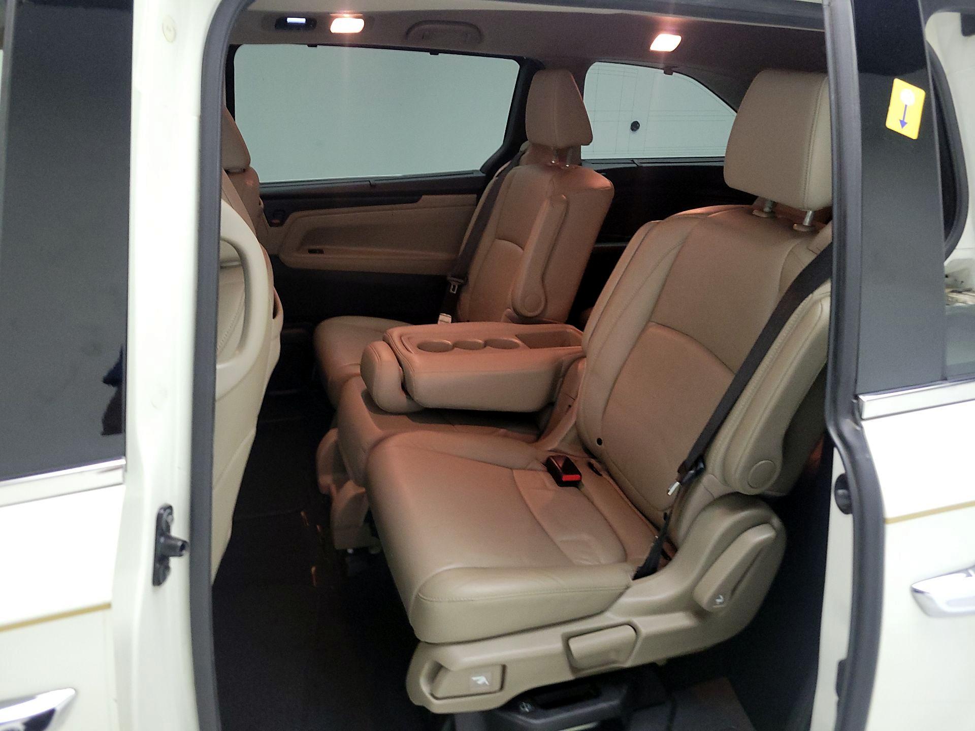 Thumbnail: 2019 Honda Odyssey - 20