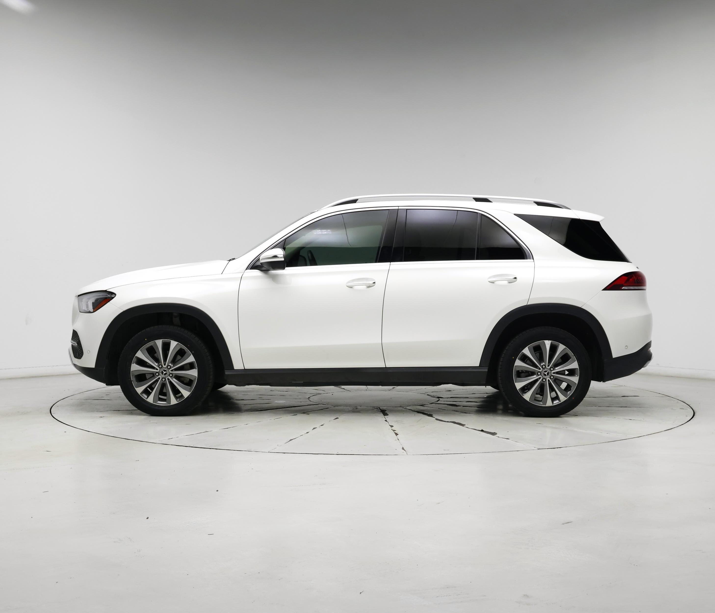 Thumbnail: 2021 Mercedes-Benz GLE - 3
