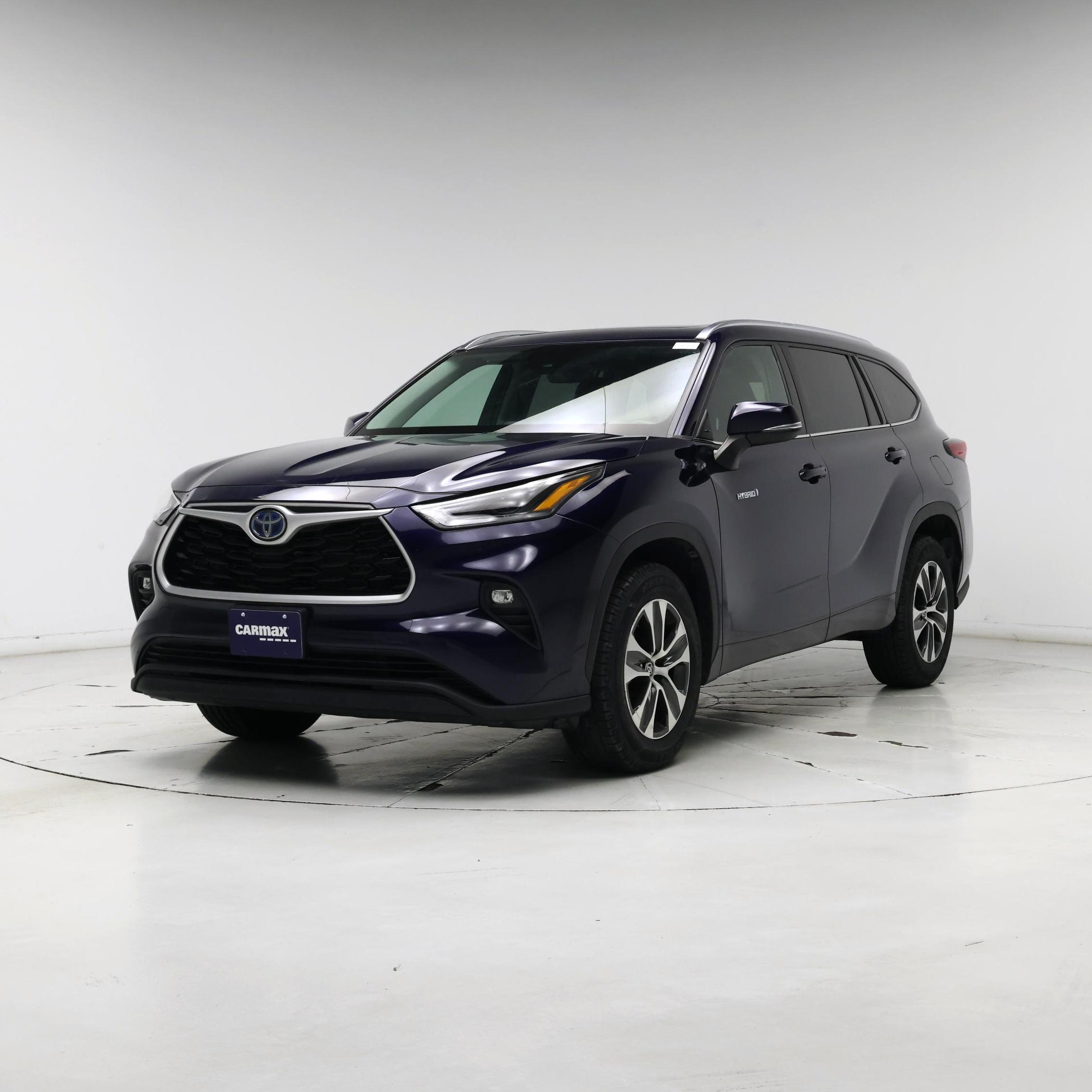 Thumbnail: 2021 Toyota Highlander - 4