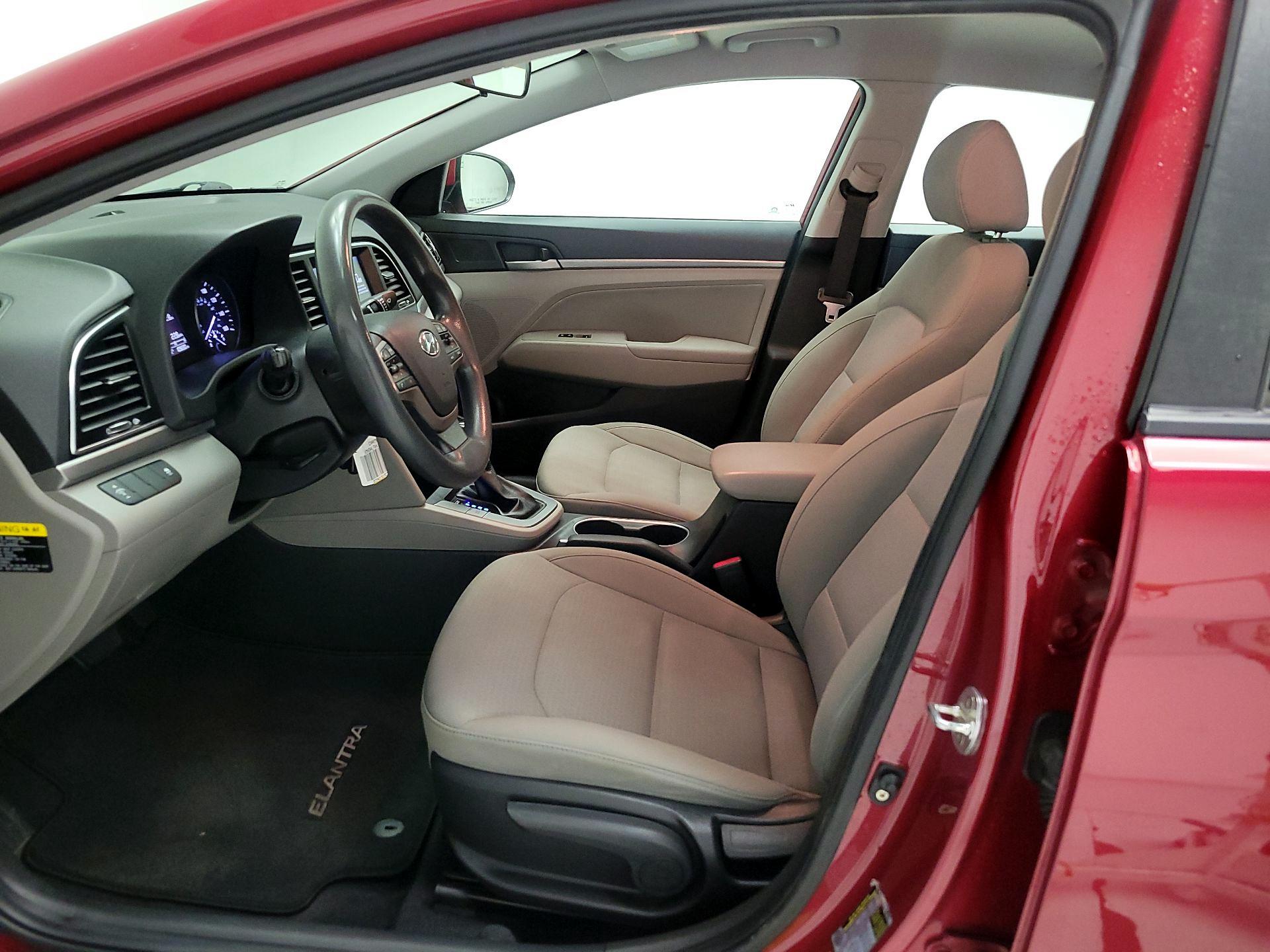 Thumbnail: 2017 Hyundai Elantra - 11