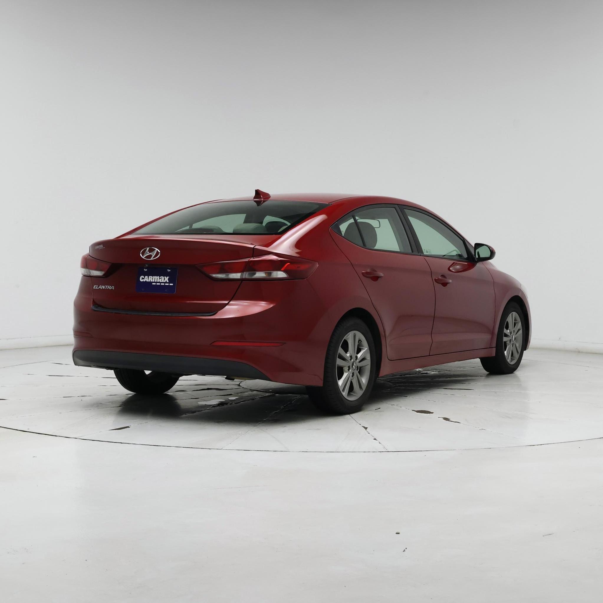 Thumbnail: 2017 Hyundai Elantra - 8