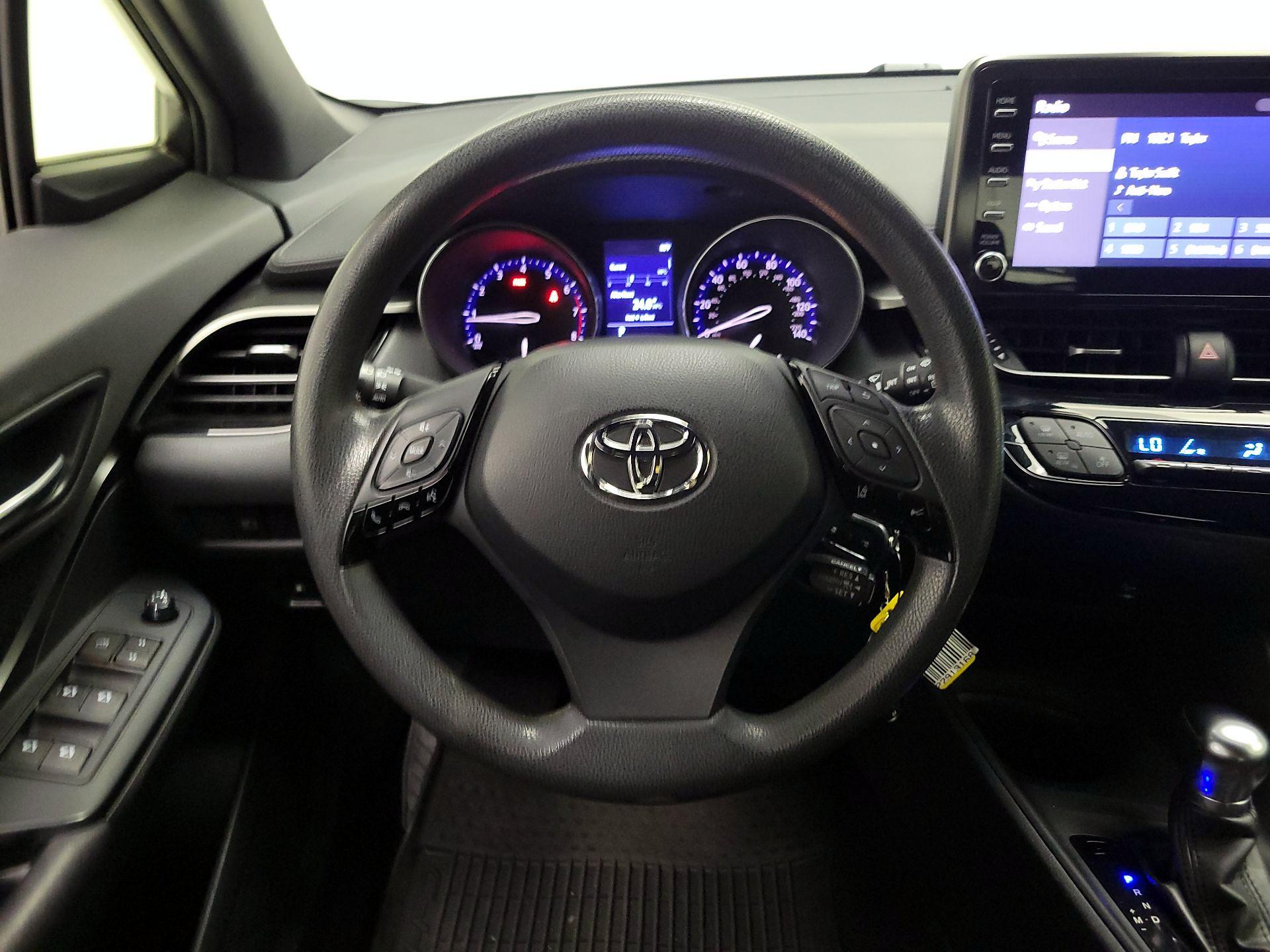 Thumbnail: 2019 Toyota C-HR - 10
