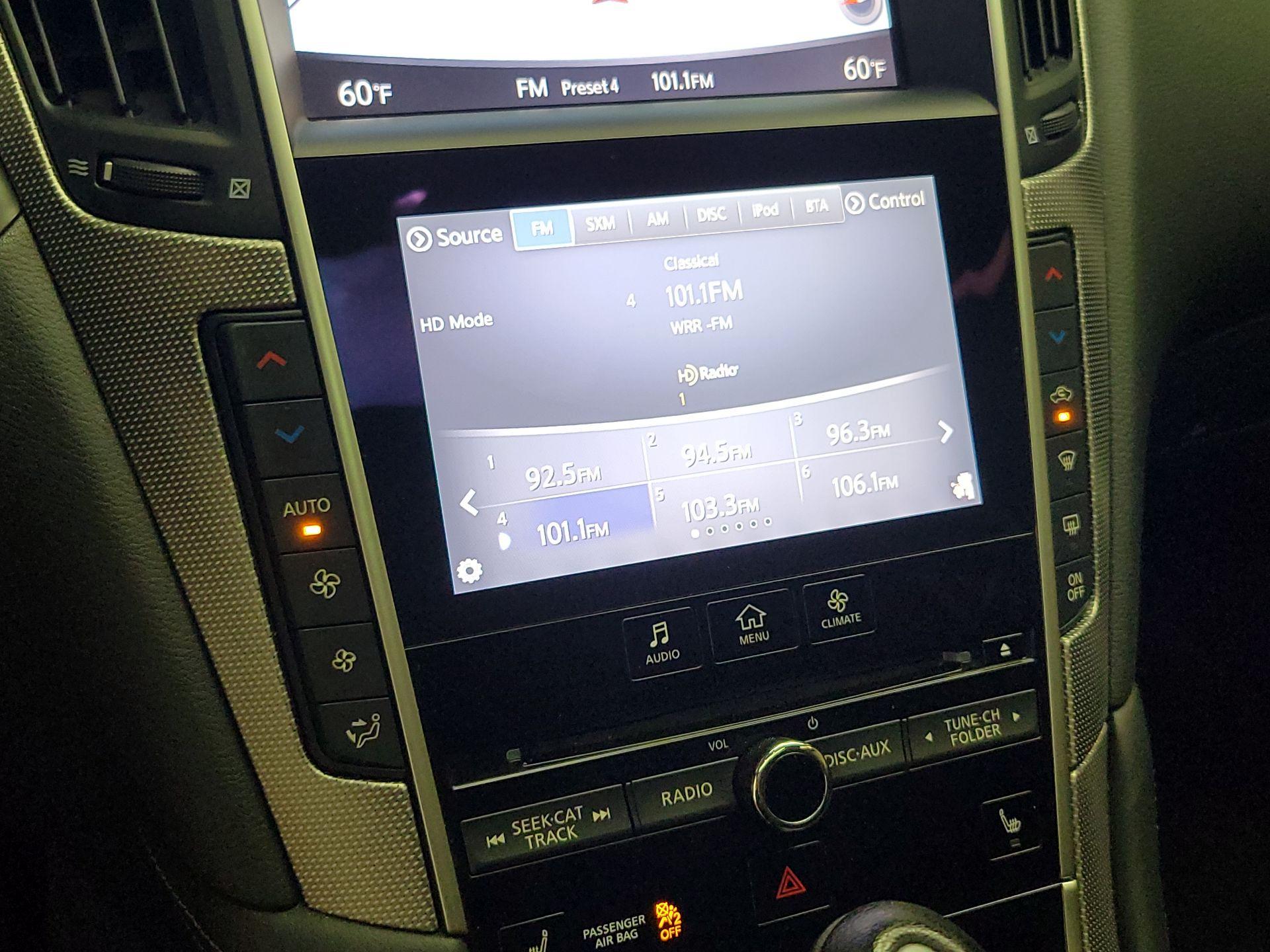 Thumbnail: 2015 INFINITI Q50 - 15