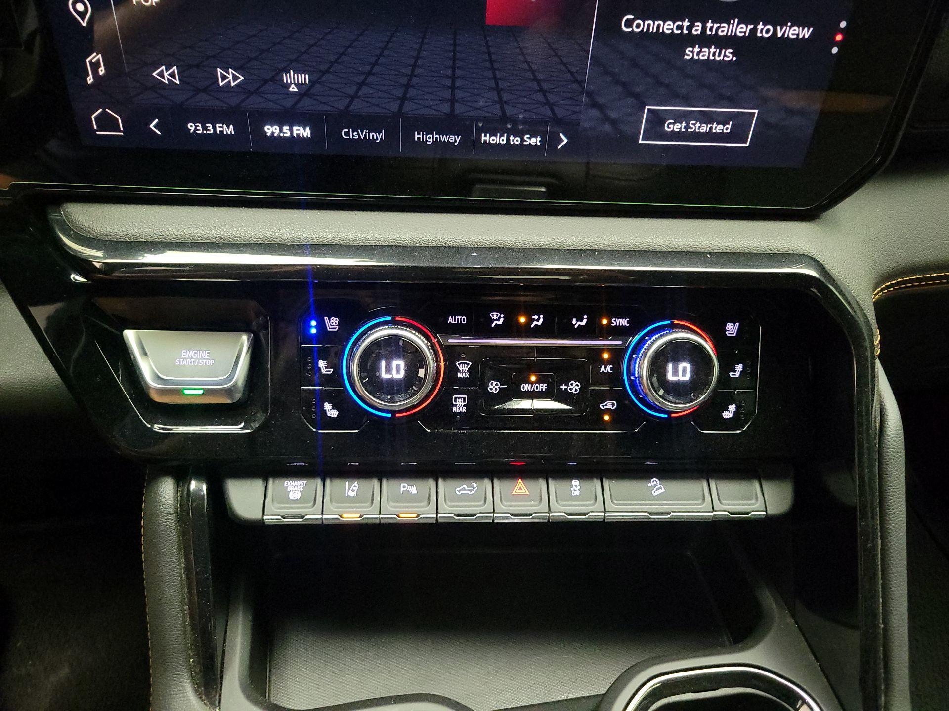 Thumbnail: 2024 GMC Sierra 2500 - 15