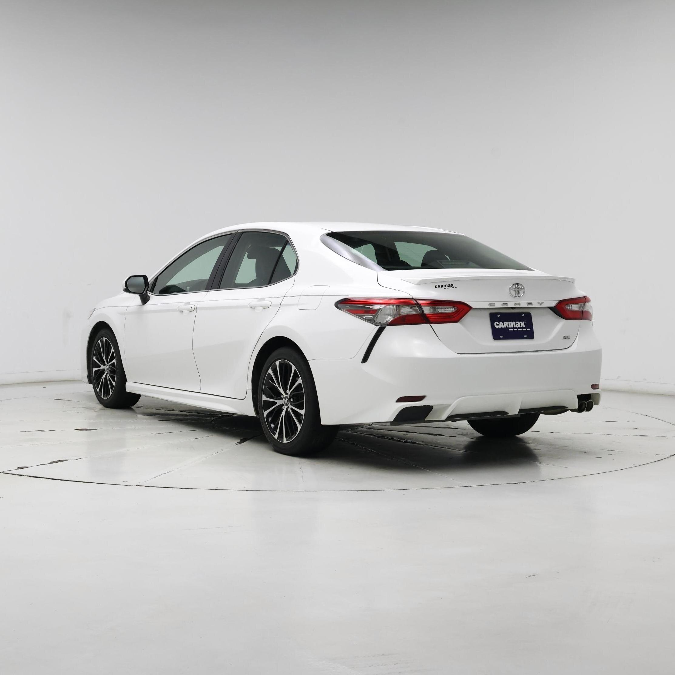 Thumbnail: 2018 Toyota Camry - 2
