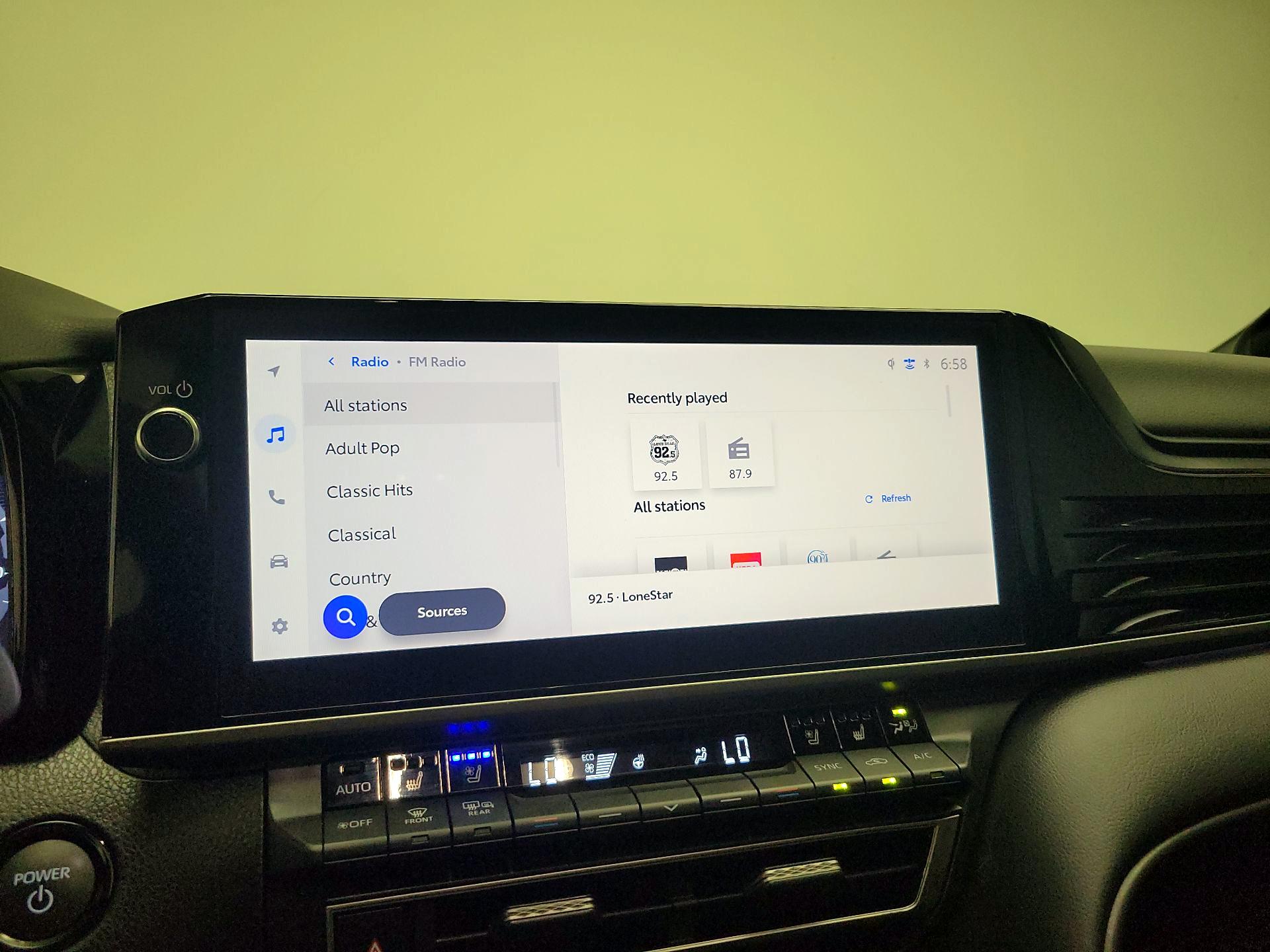 Thumbnail: 2025 Toyota Camry - 16