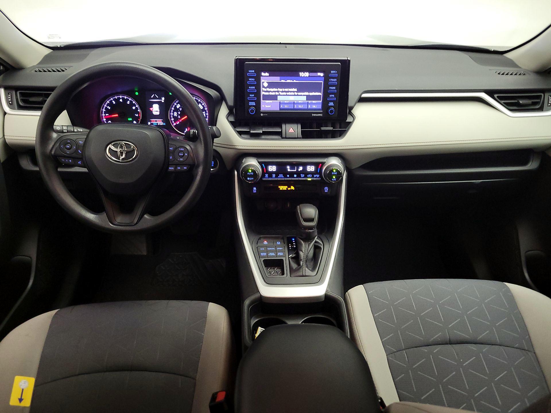 Thumbnail: 2020 Toyota RAV4 - 9
