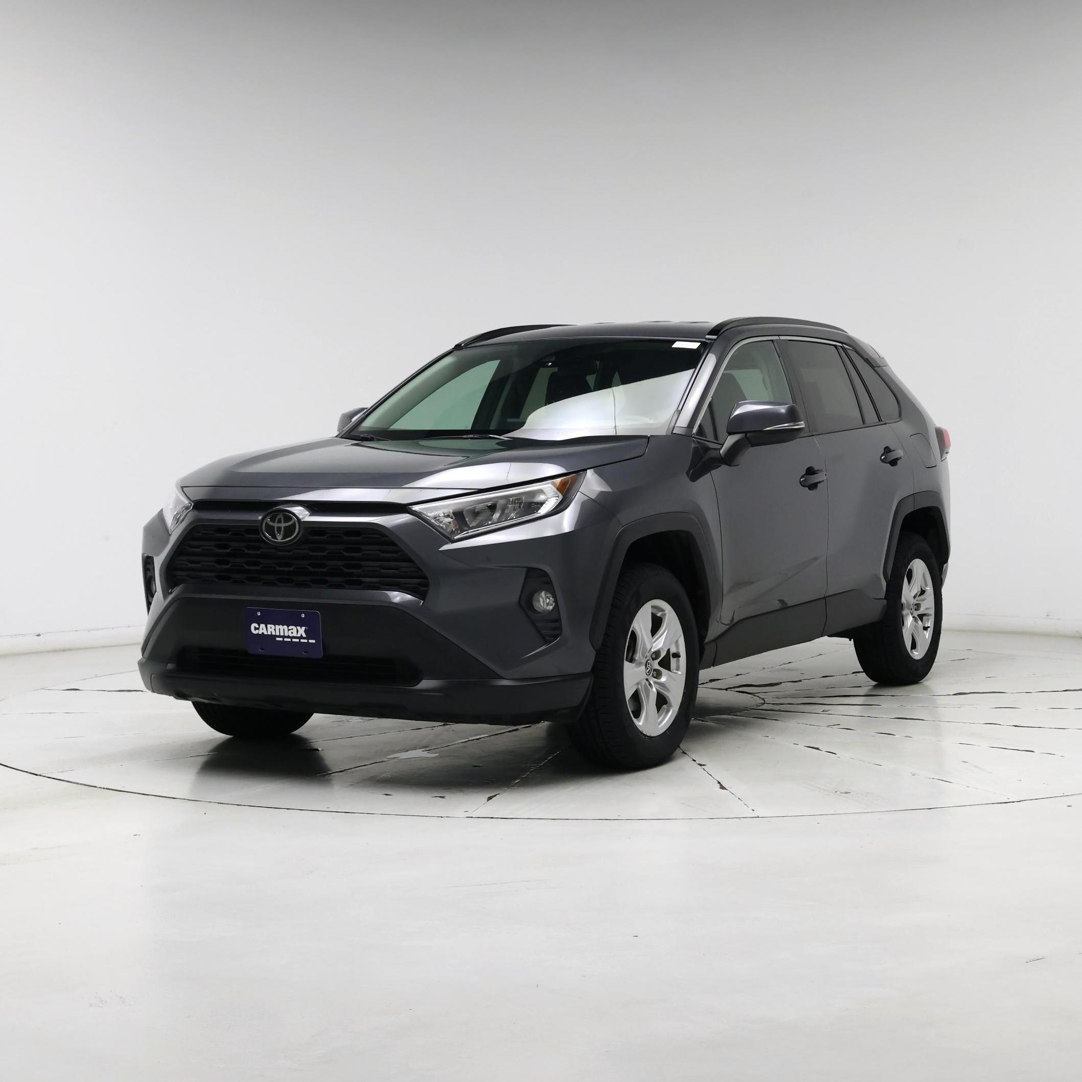 Thumbnail: 2020 Toyota RAV4 - 4