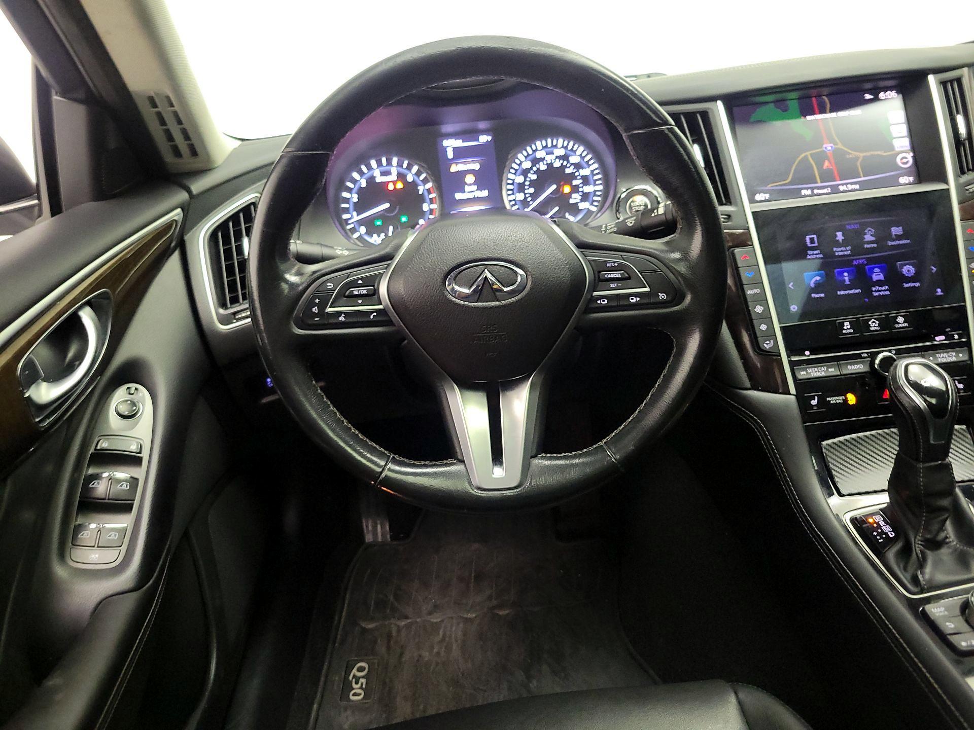Thumbnail: 2019 INFINITI Q50 - 10