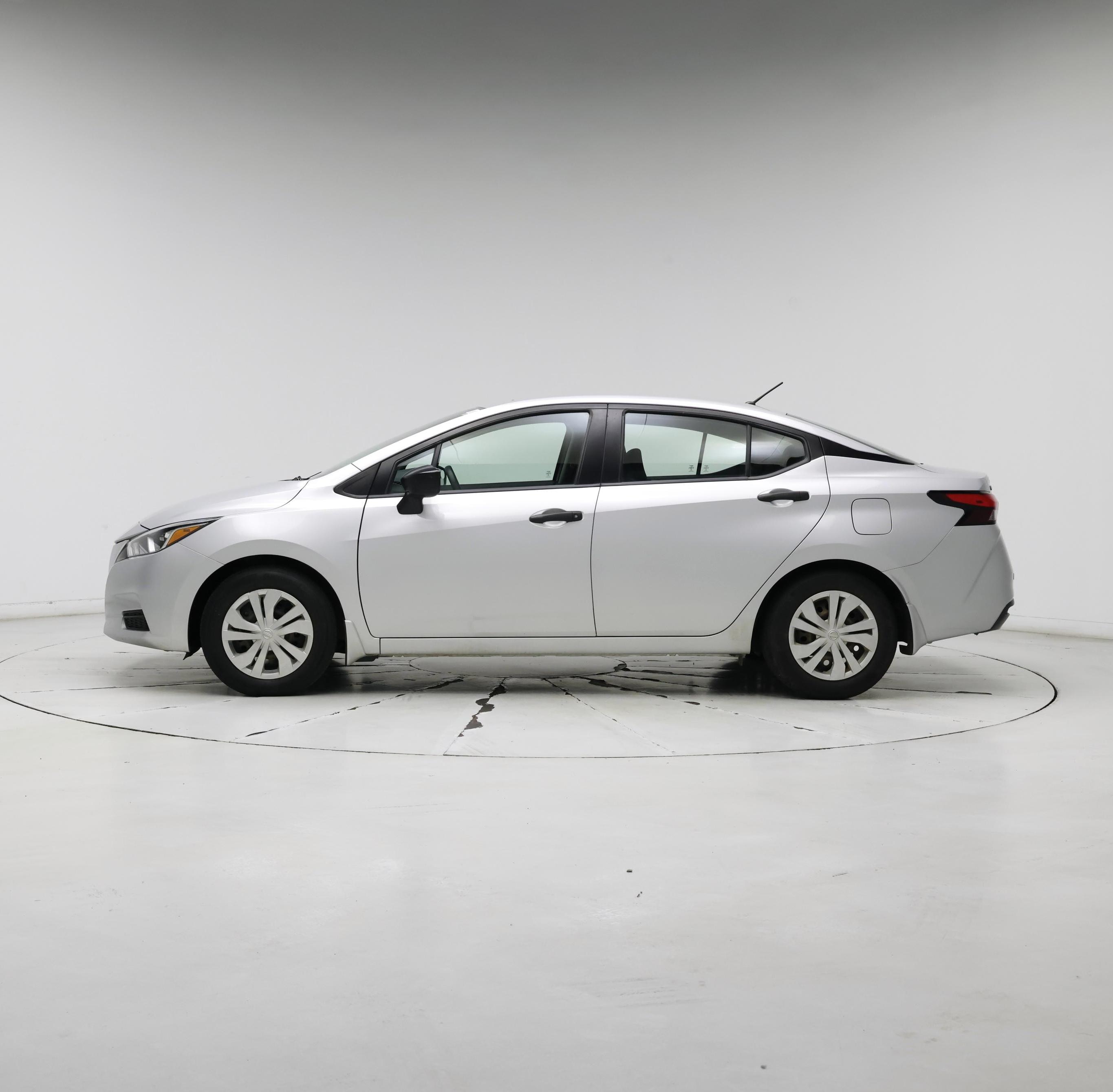 Thumbnail: 2020 Nissan Versa - 3