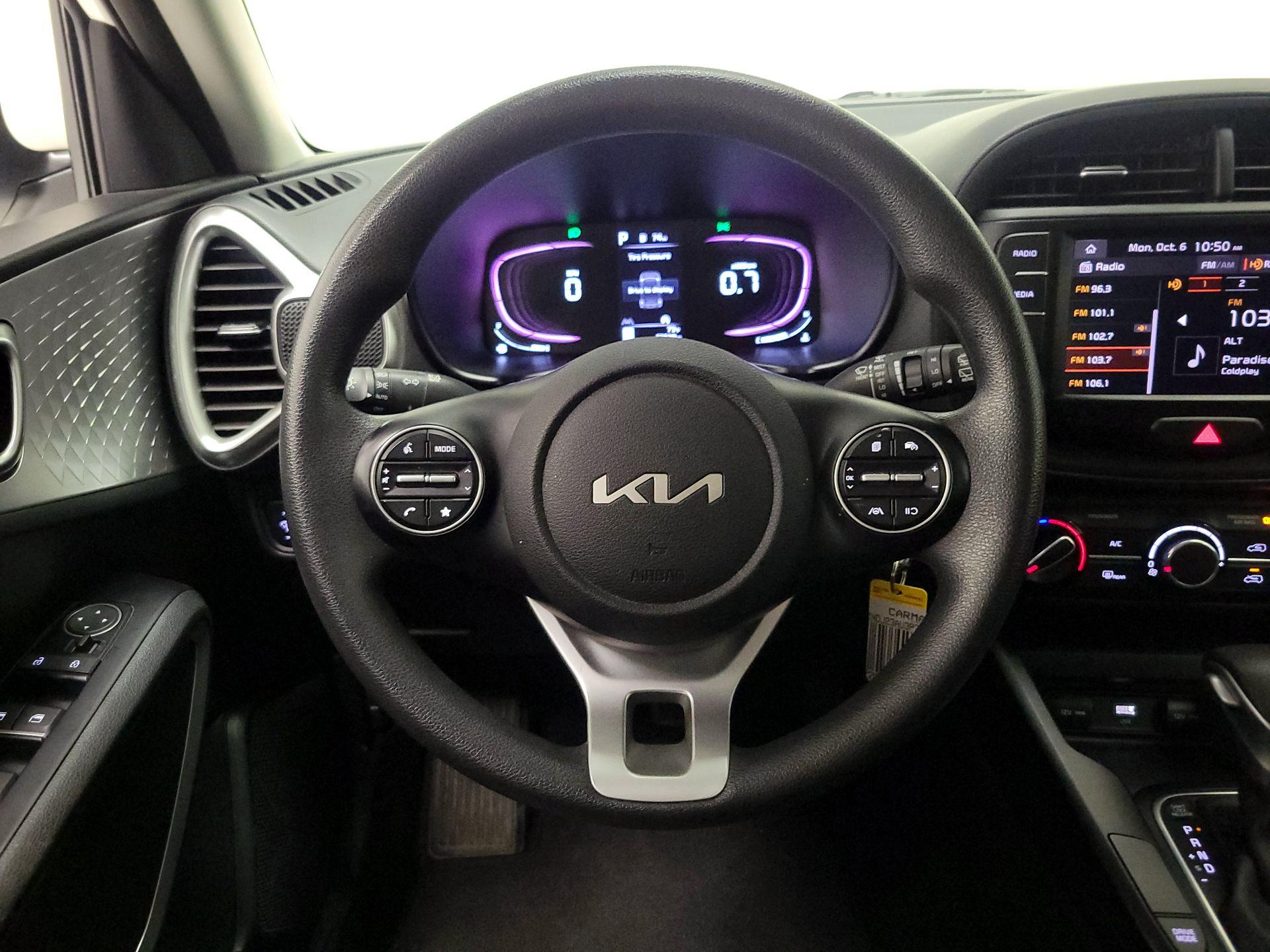 Thumbnail: 2023 Kia Soul - 10