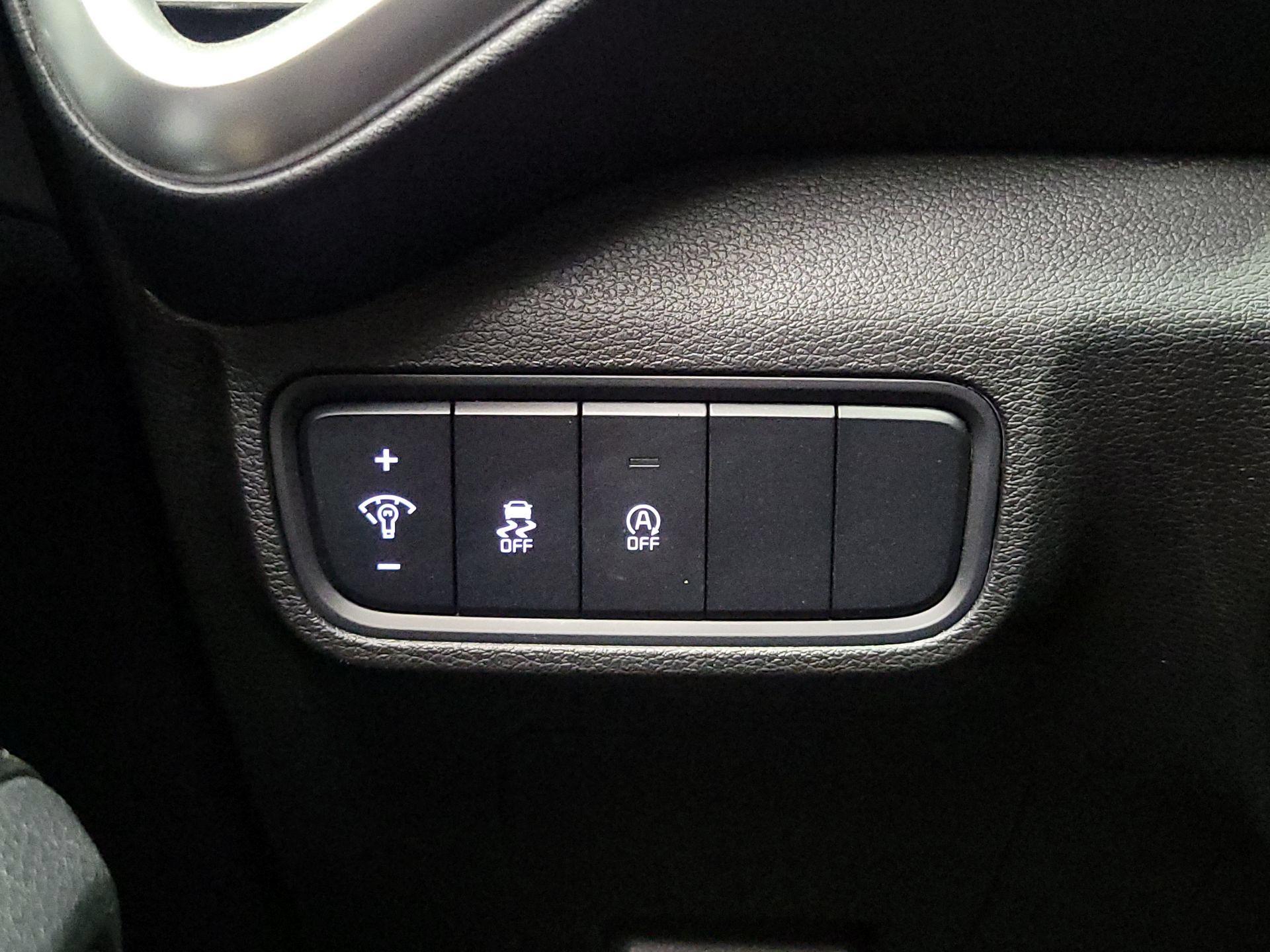 Thumbnail: 2023 Kia Soul - 13