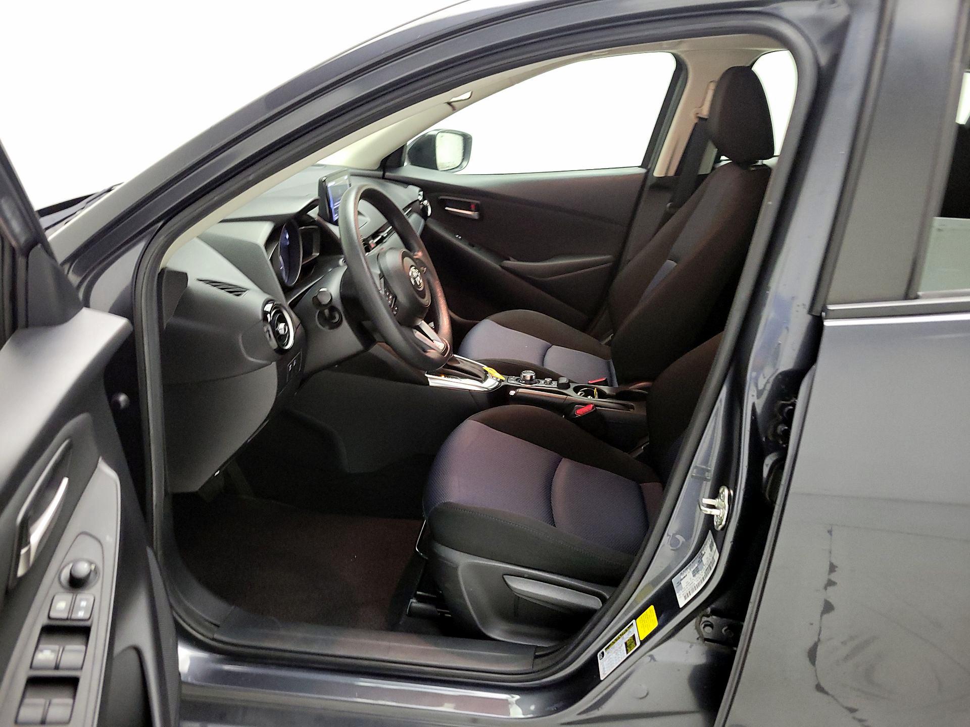 Thumbnail: 2019 Toyota Yaris - 11