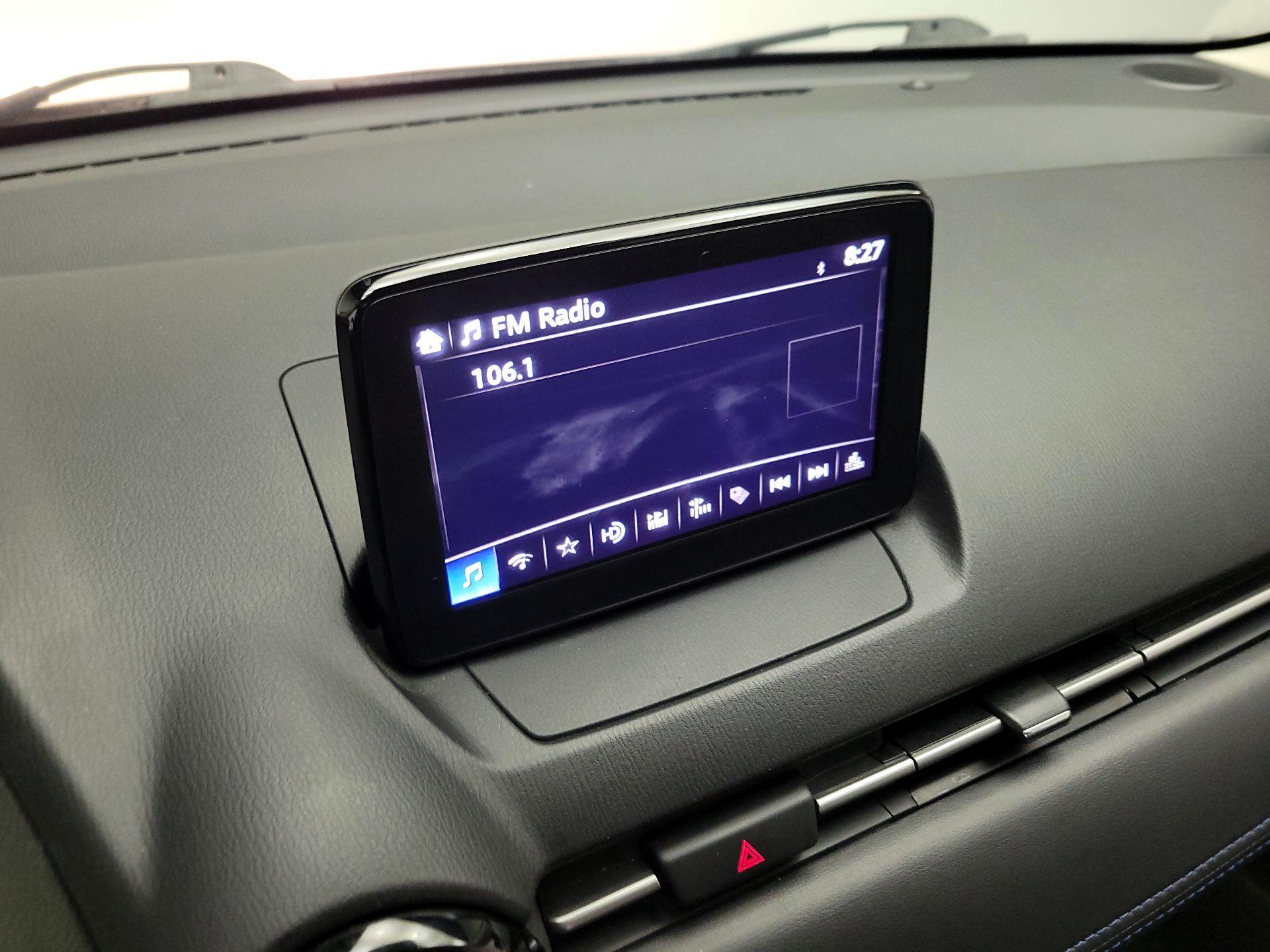 Thumbnail: 2019 Toyota Yaris - 15