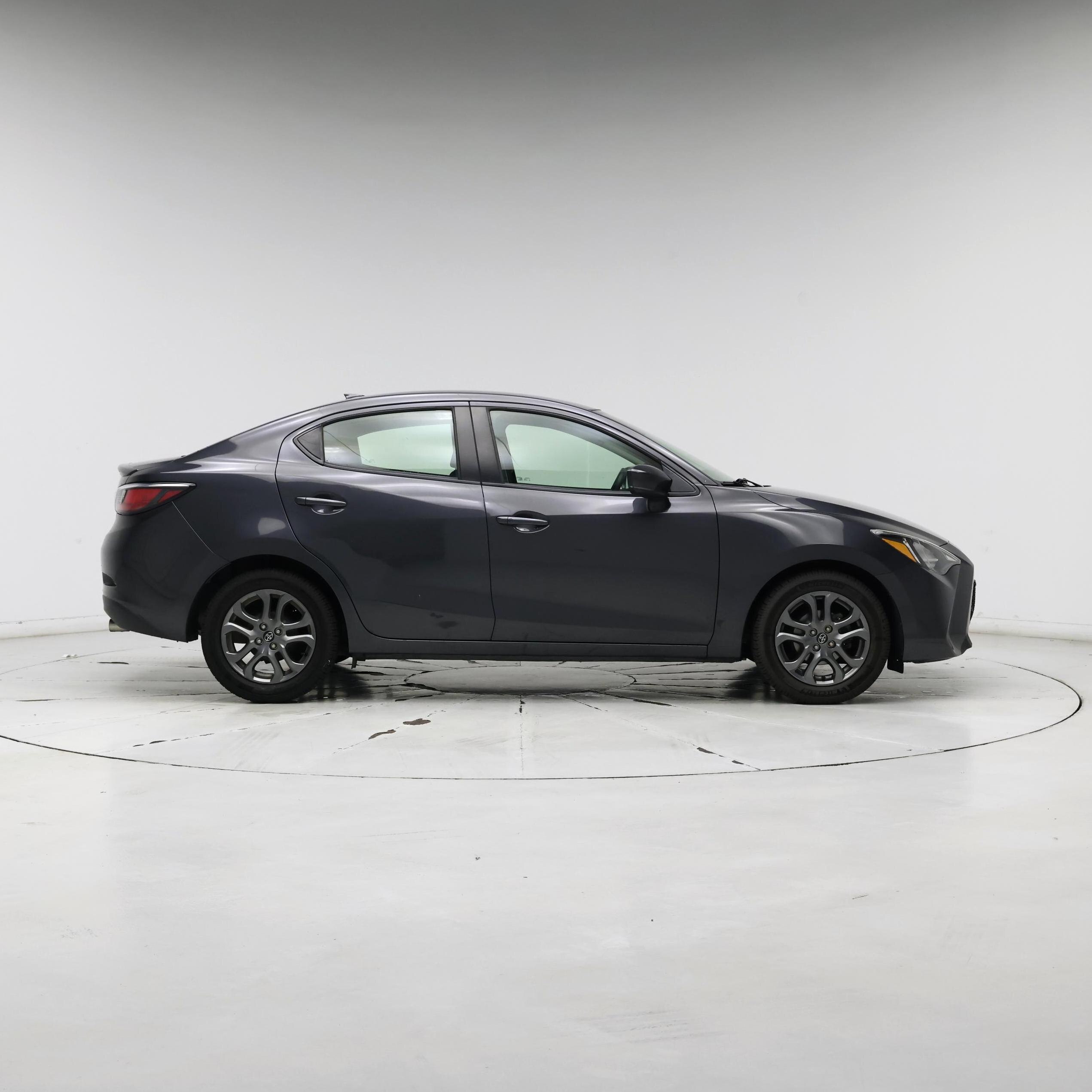 Thumbnail: 2019 Toyota Yaris - 7