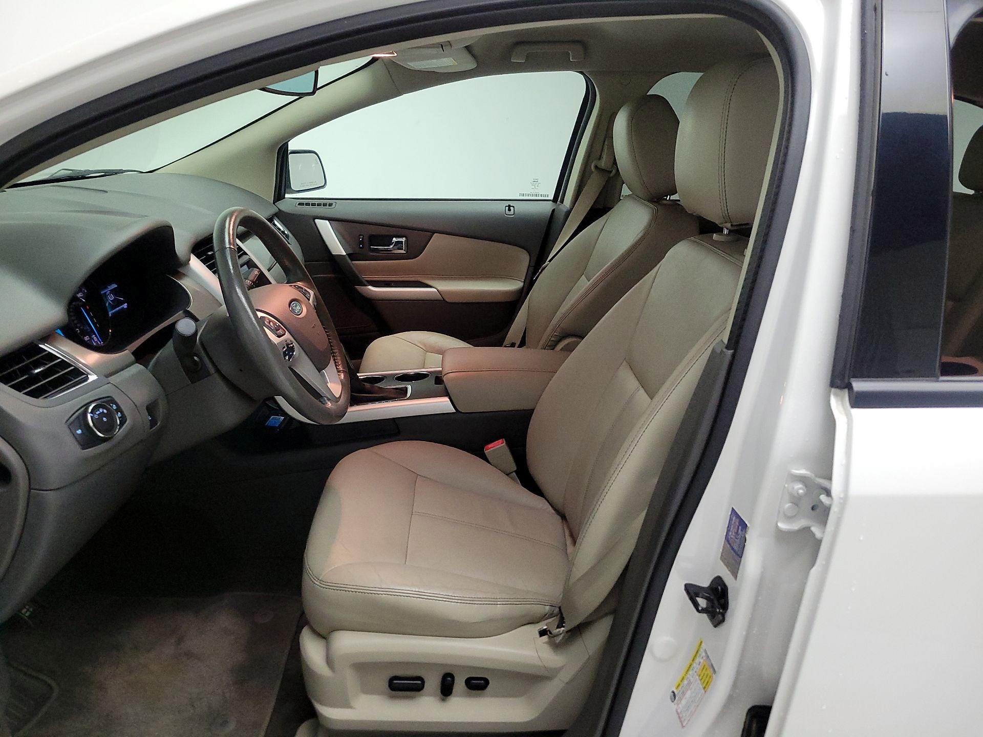 Thumbnail: 2014 Ford Edge - 11
