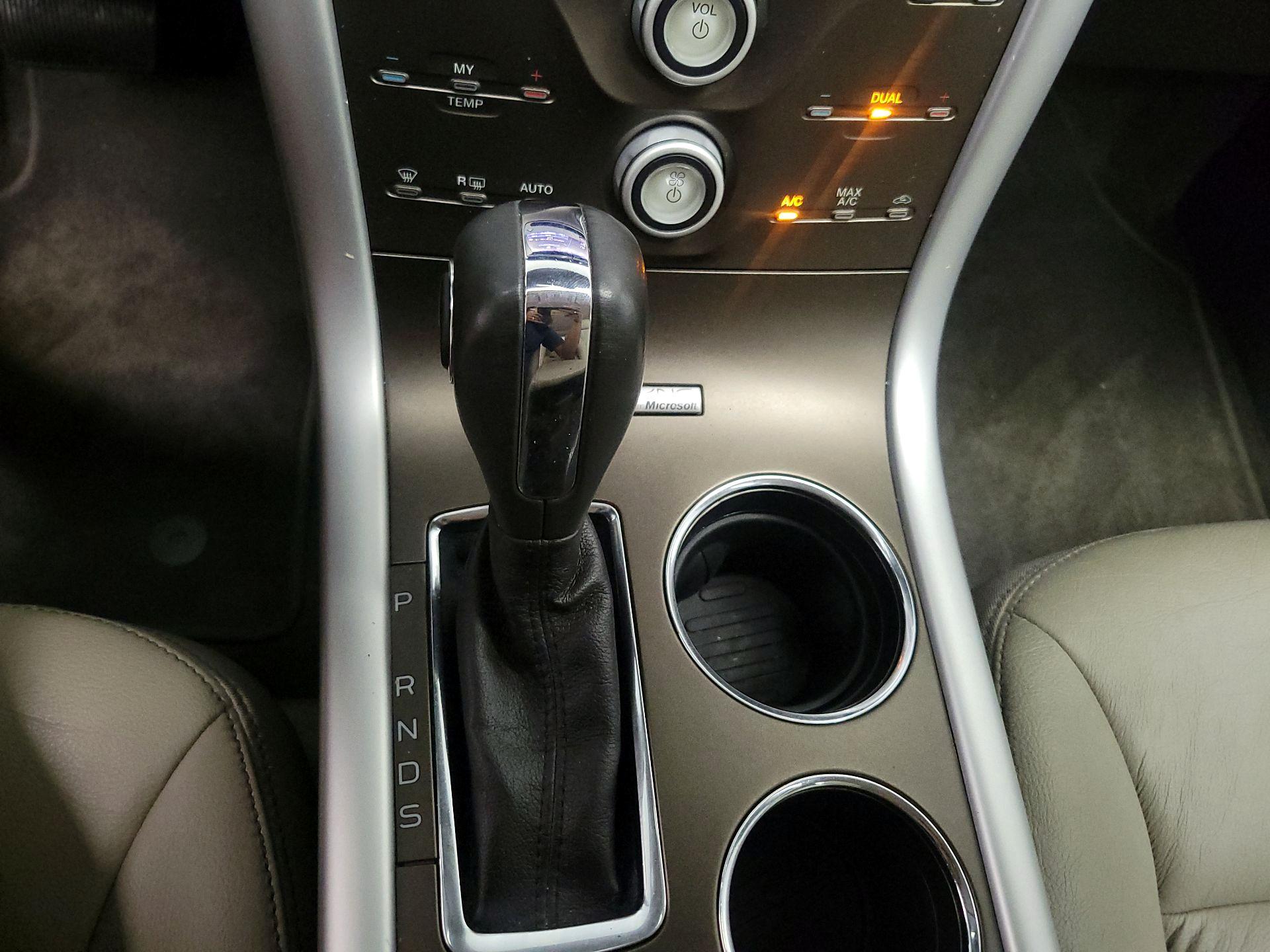 Thumbnail: 2014 Ford Edge - 17