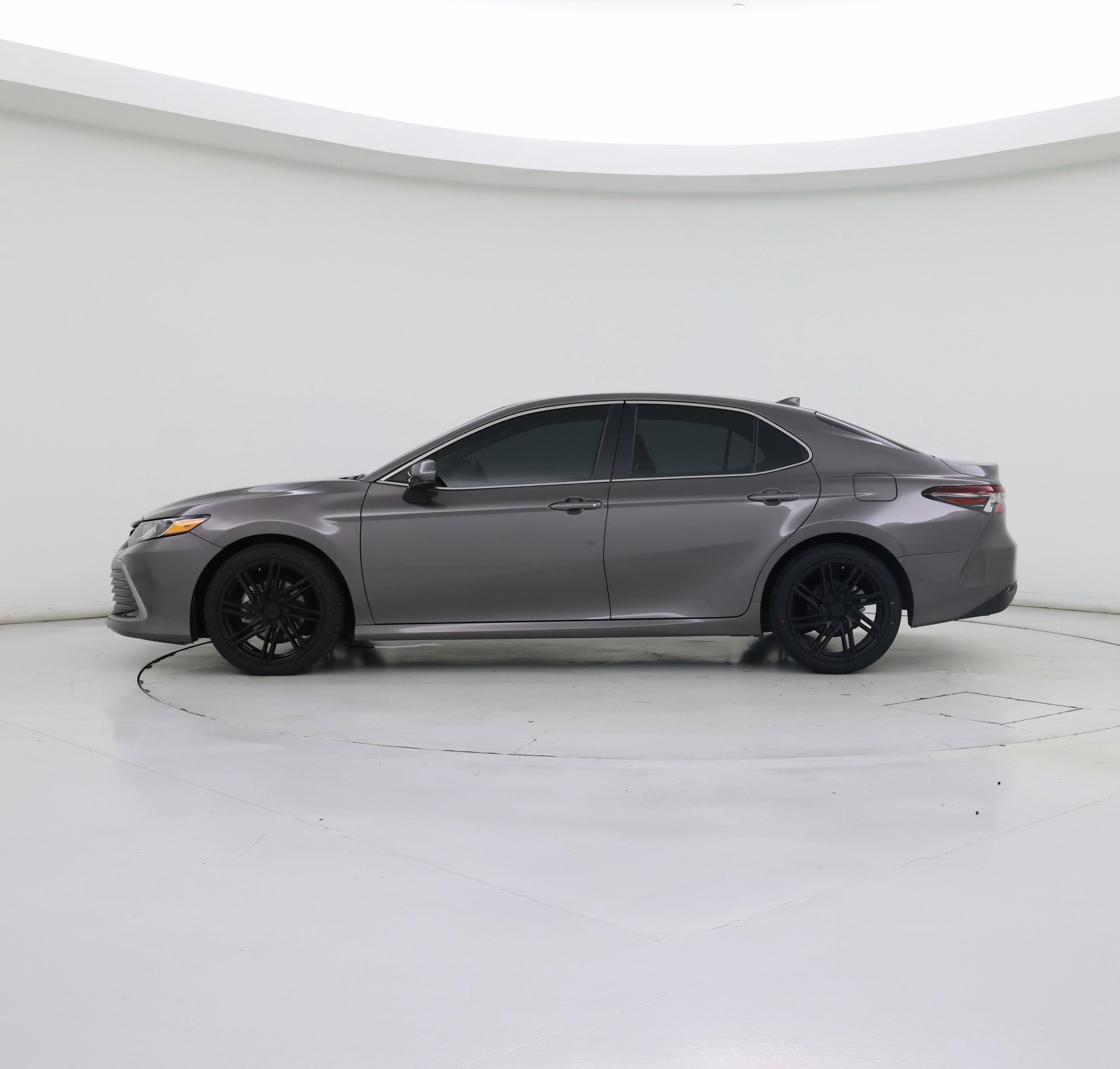 Thumbnail: 2023 Toyota Camry - 3