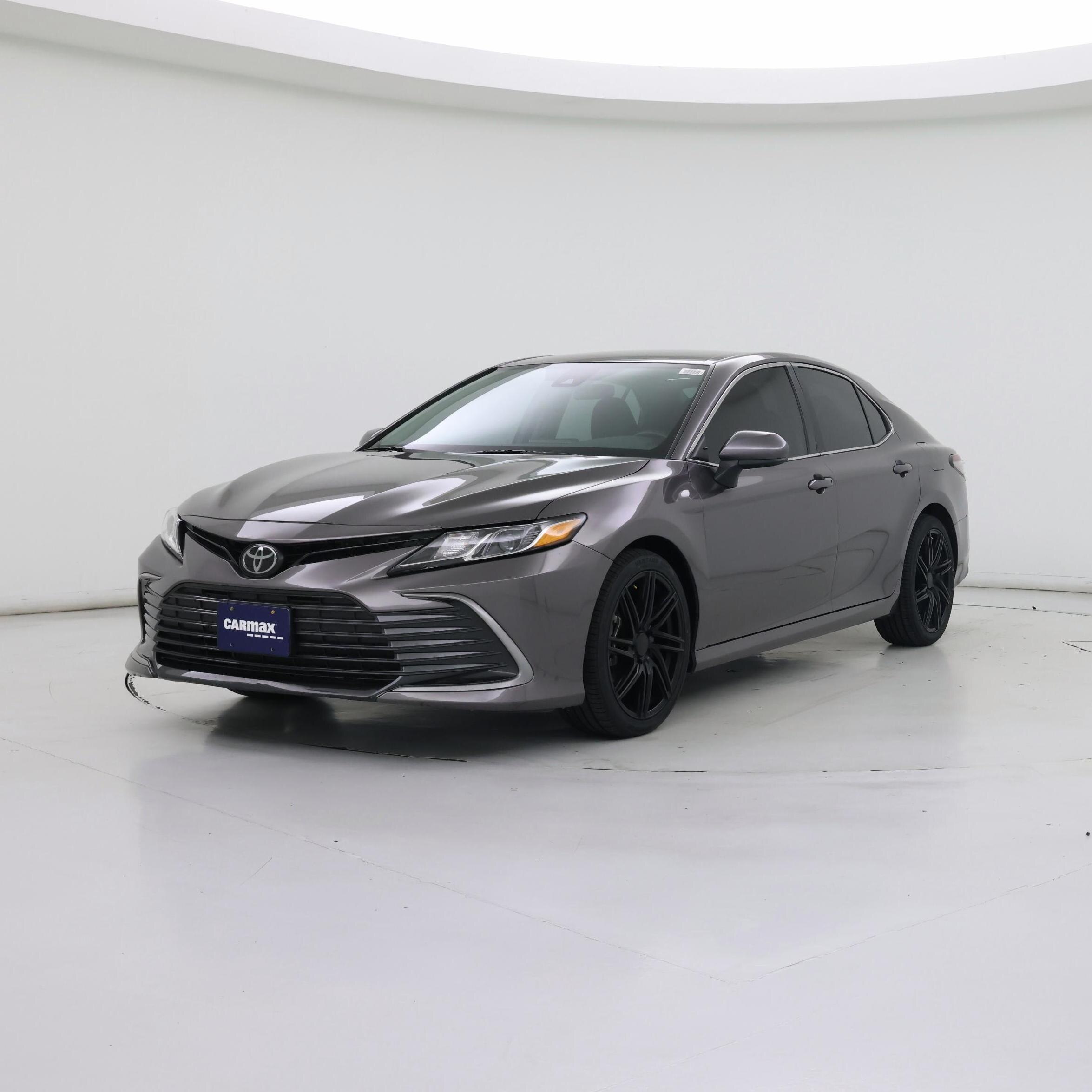 Thumbnail: 2023 Toyota Camry - 4