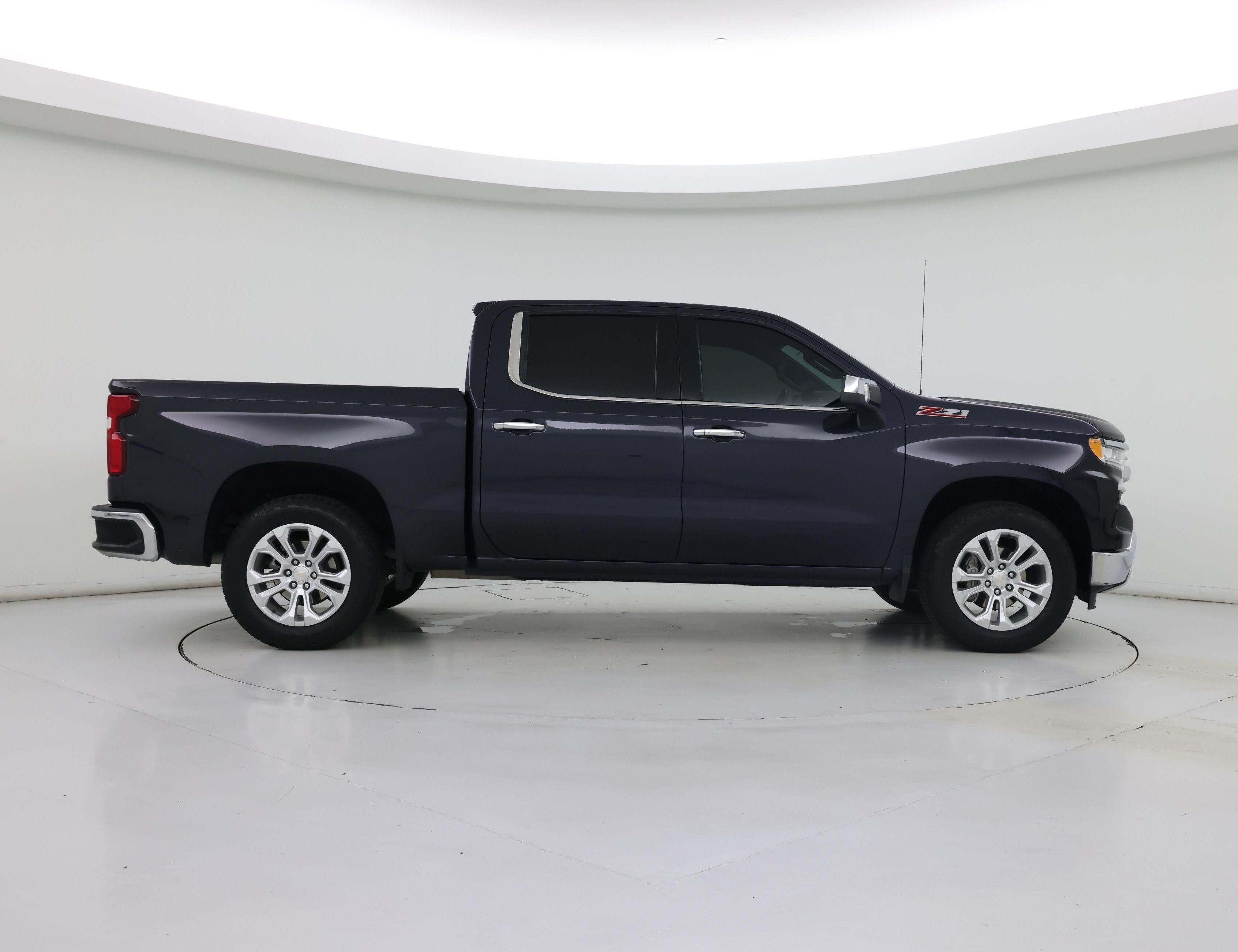 Thumbnail: 2023 Chevrolet Silverado 1500 - 7