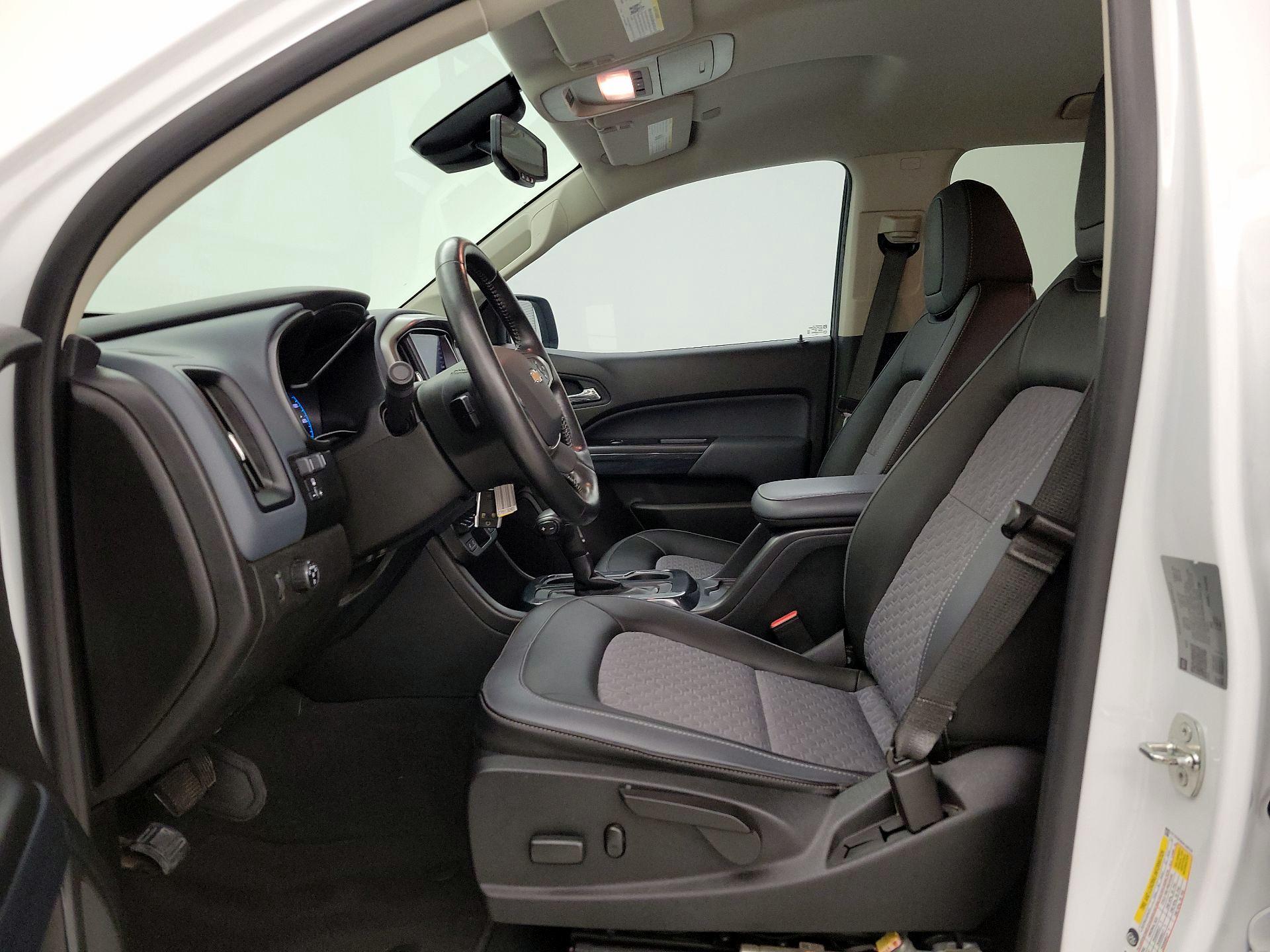 Thumbnail: 2021 Chevrolet Colorado - 11