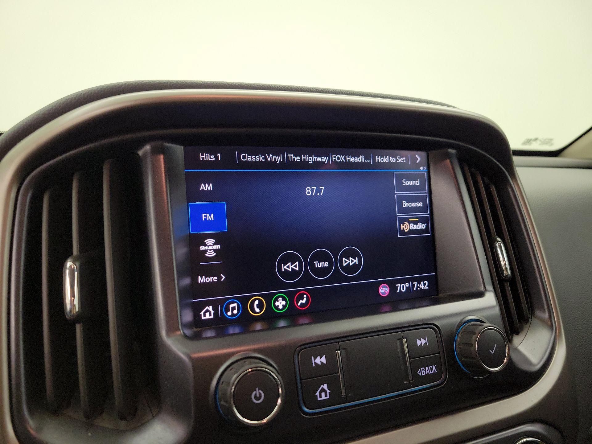 Thumbnail: 2021 Chevrolet Colorado - 15