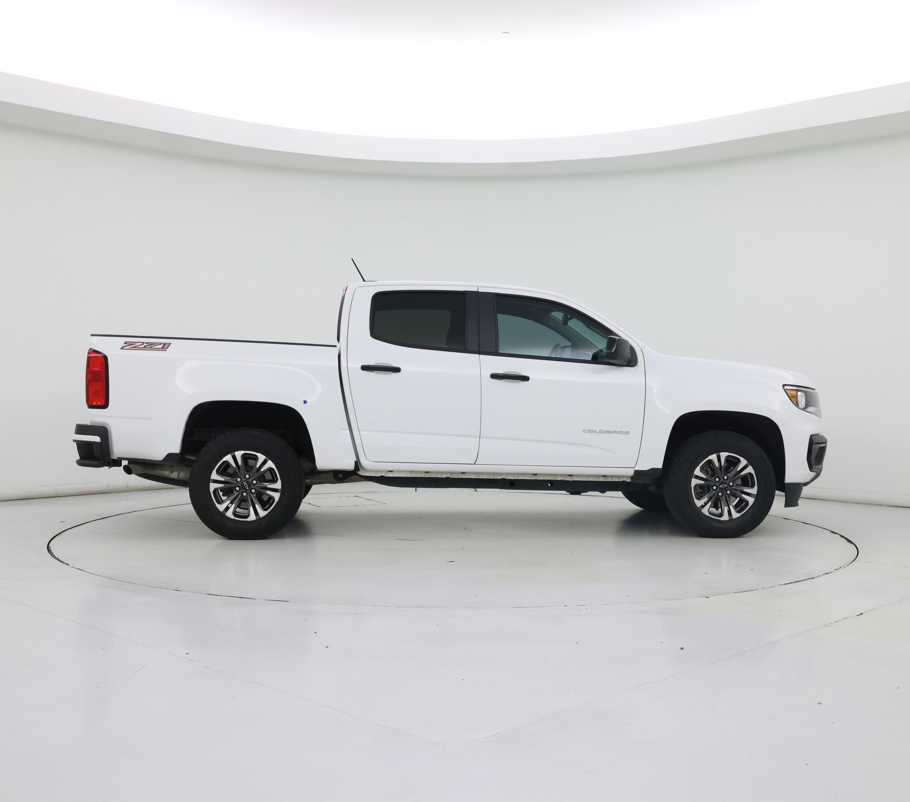 Thumbnail: 2021 Chevrolet Colorado - 7