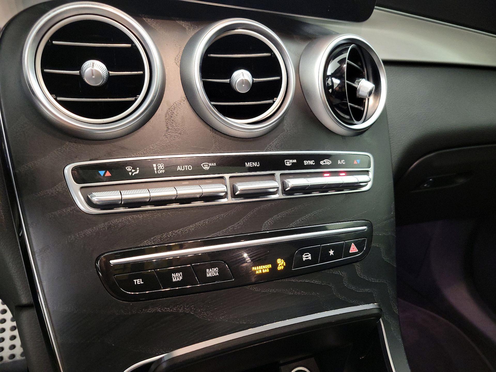 Thumbnail: 2021 Mercedes-Benz GLC - 16