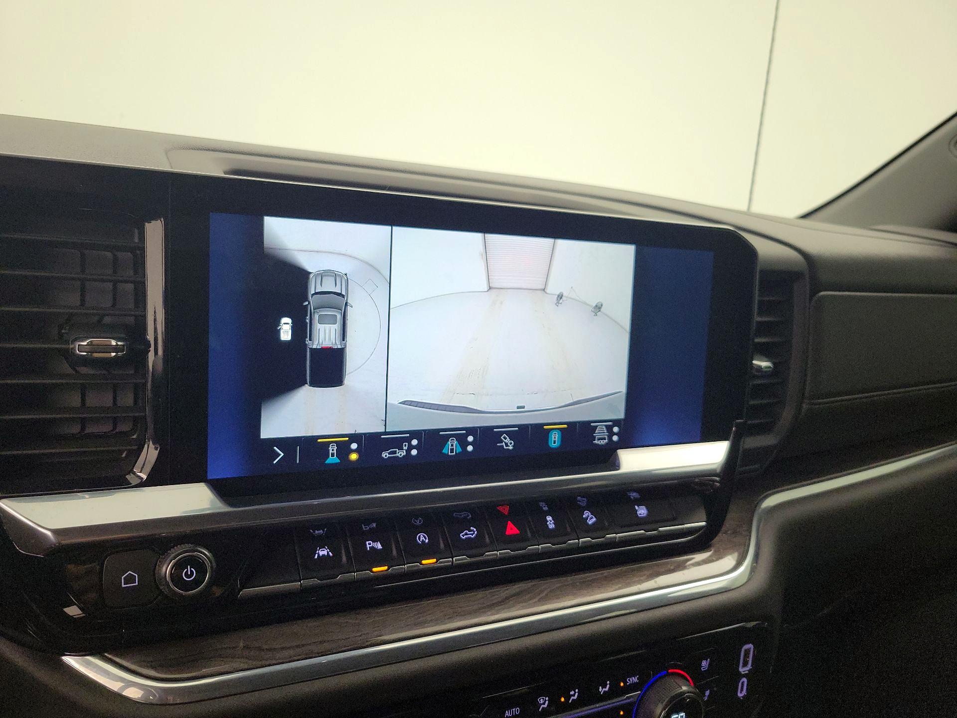 Thumbnail: 2023 Chevrolet Silverado 1500 - 14