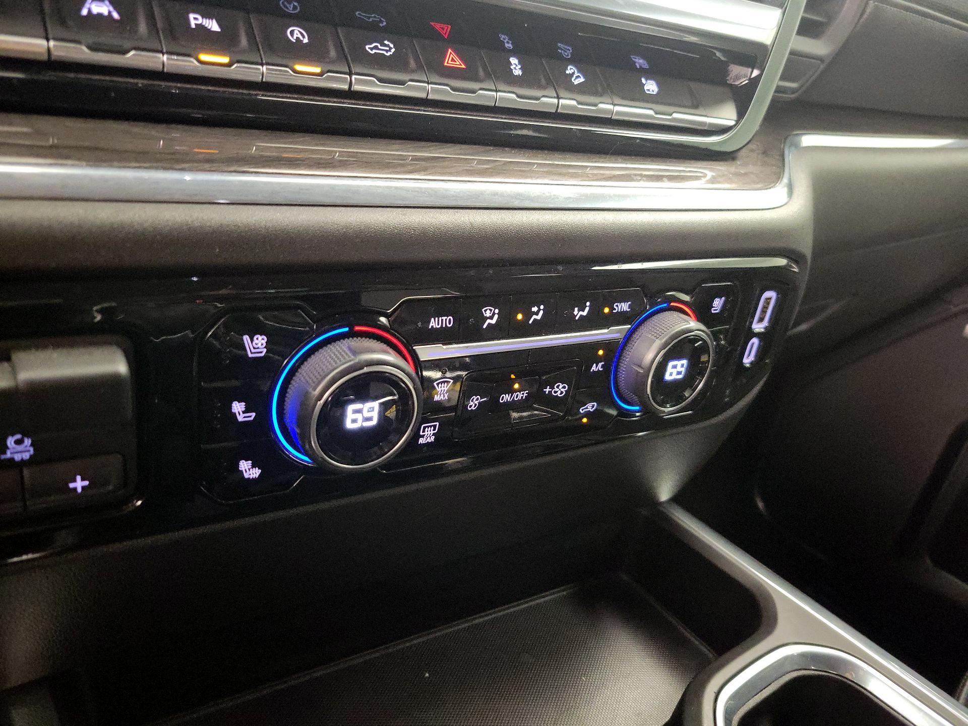 Thumbnail: 2023 Chevrolet Silverado 1500 - 16