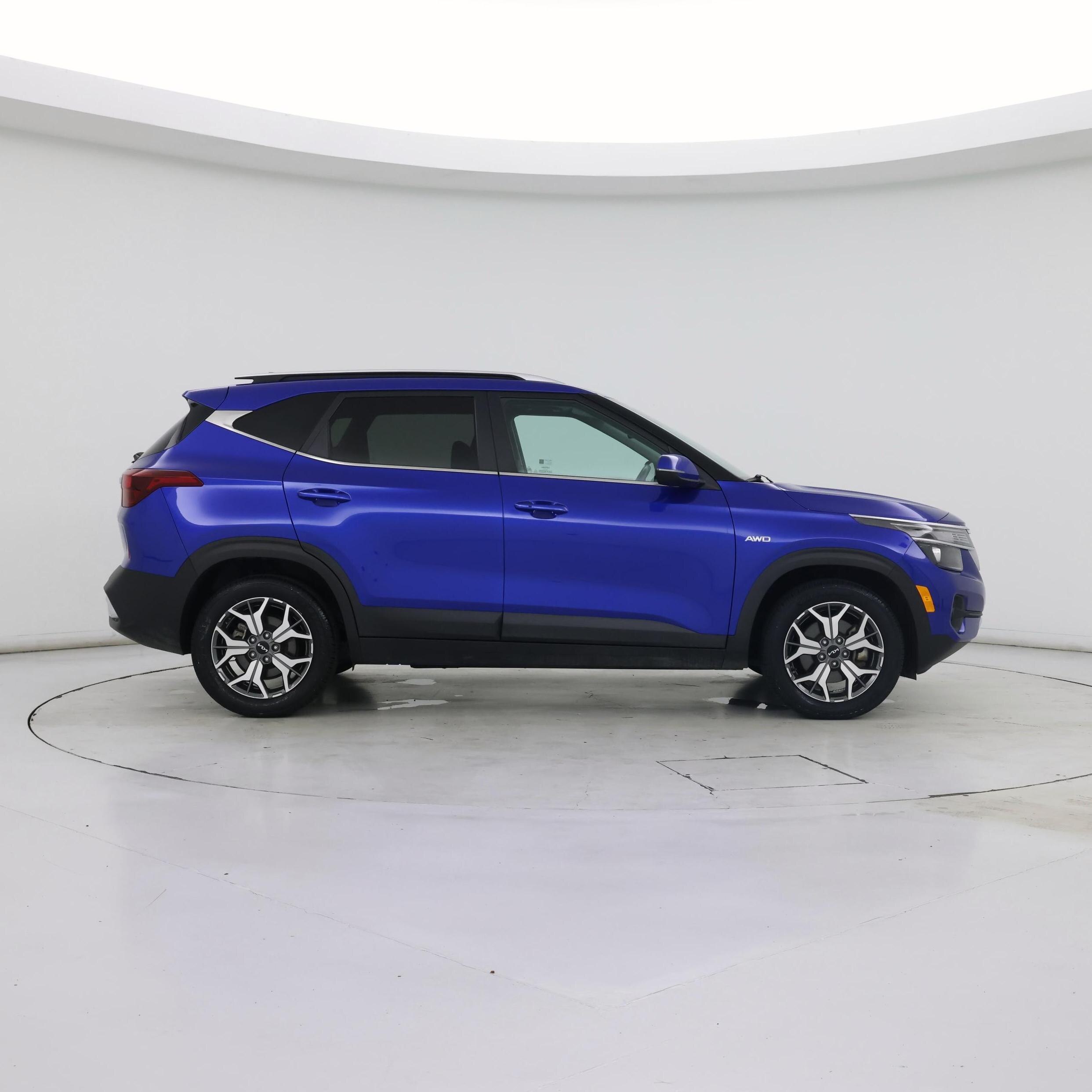 Thumbnail: 2022 Kia Seltos - 7