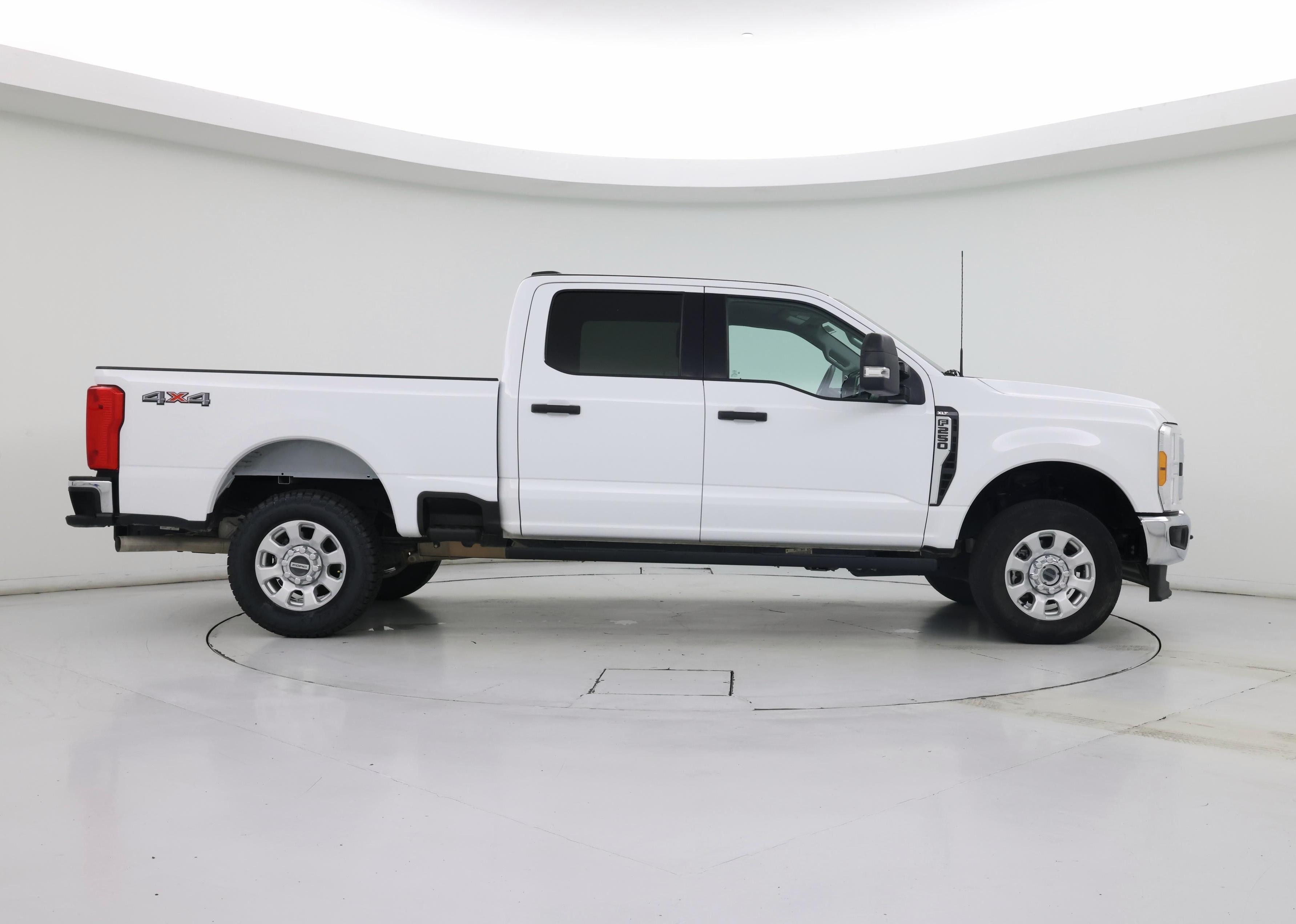 Thumbnail: 2023 Ford F-250 - 7